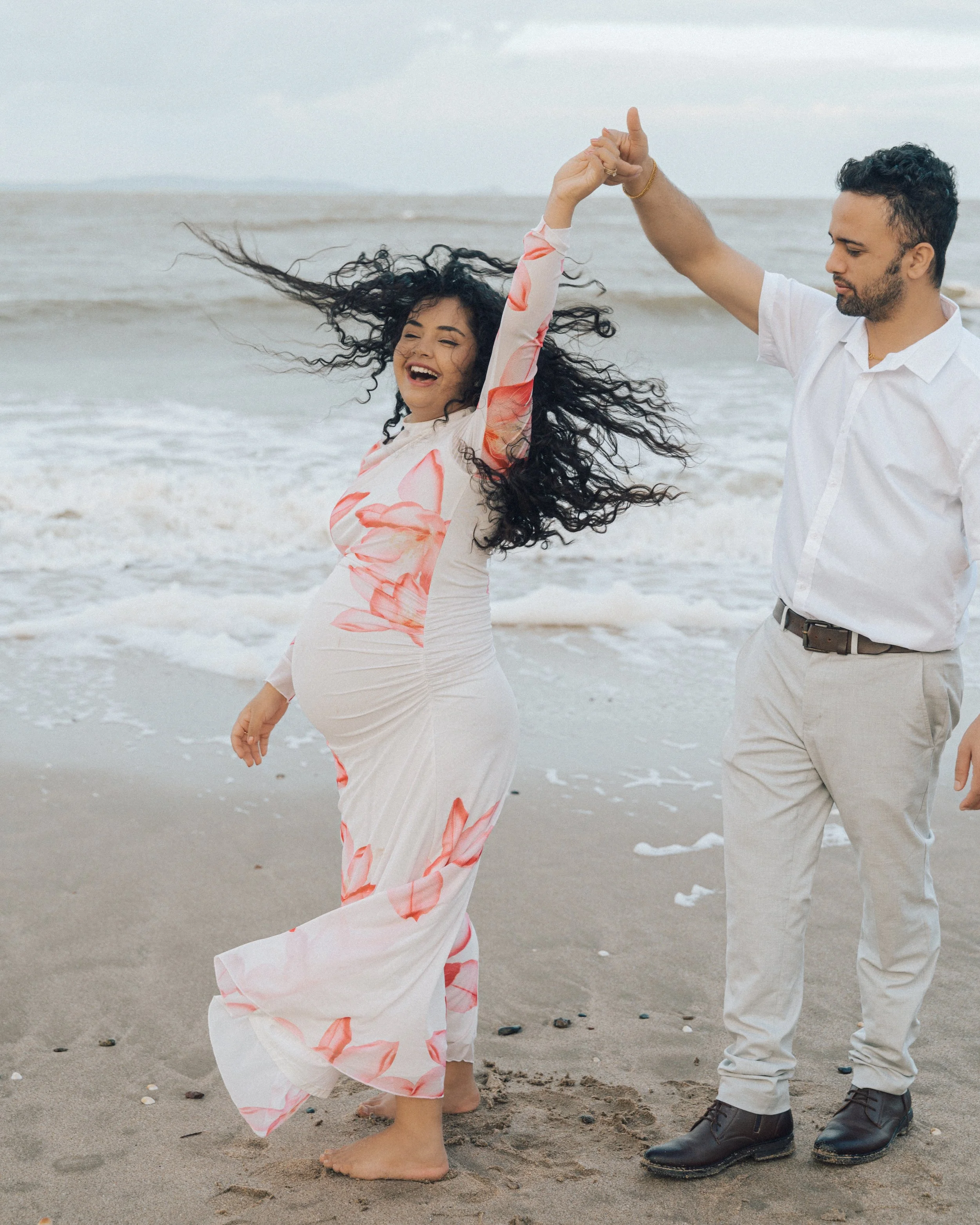 Growth Workshop - Maternity Portfolio Day (Studio &amp; Beach)