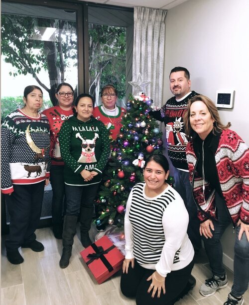 Creative Window Designs_Corporate Wellness Program_Holiday_3.jpeg