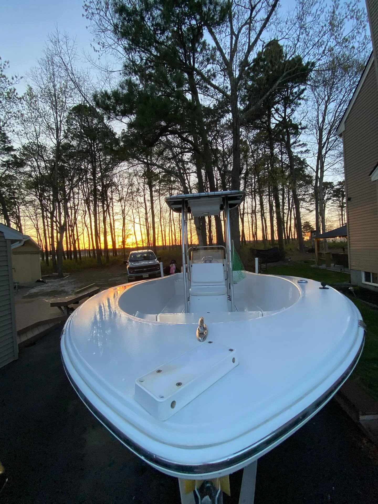 19&rsquo; Sportsman Full Detail 🤙

#huntersmarinedetailing