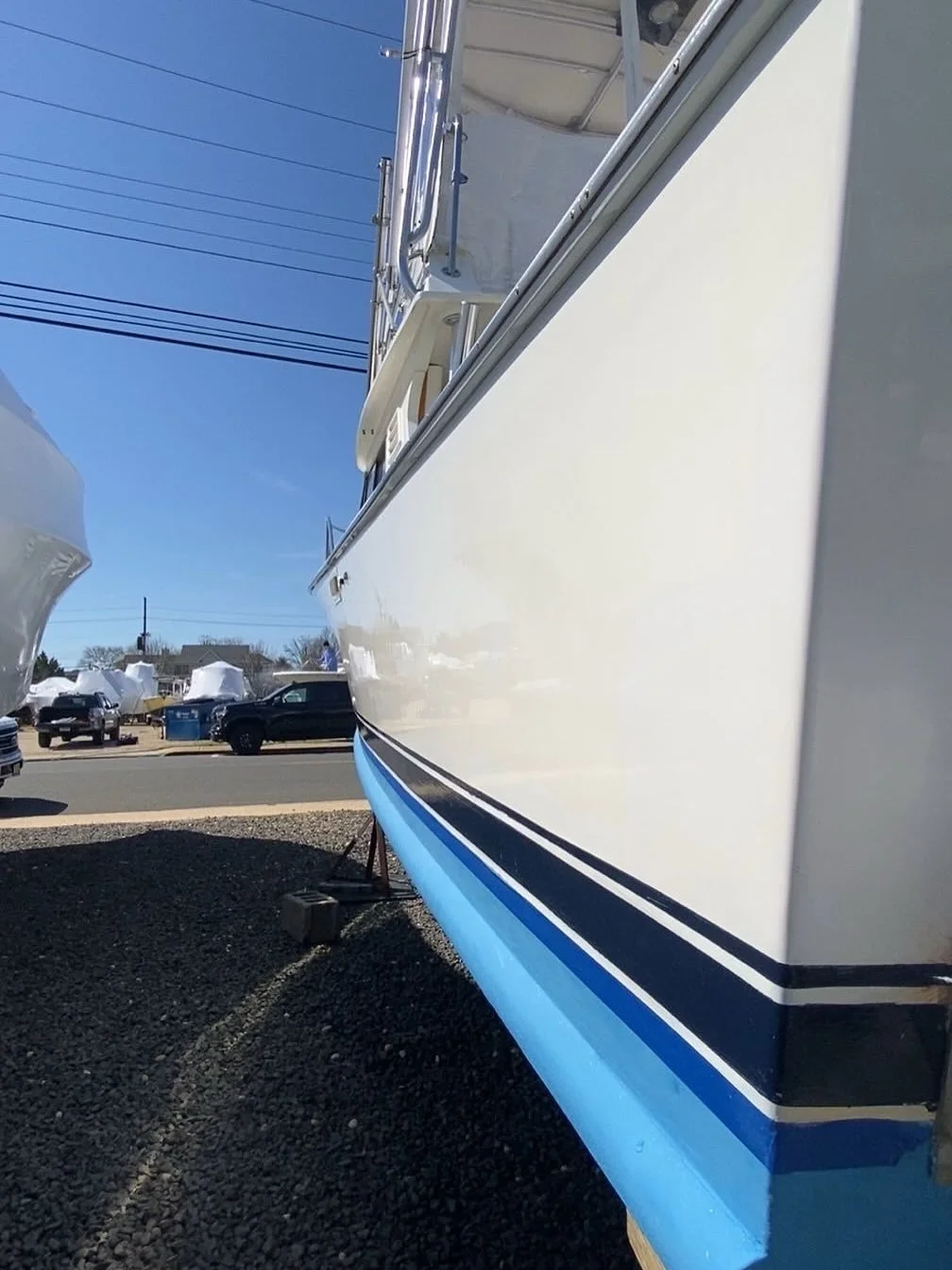 Hull compound, polish, wax for 29&rsquo; Blackfin &ldquo;Irish Jig&rdquo;. Check out Captain Mike Nolan for your chartering service needs! His website is (njirishjig.com). Captain Mike does 6 passenger sunset cruises, Birthdays, Anniversary&rsquo;s, 