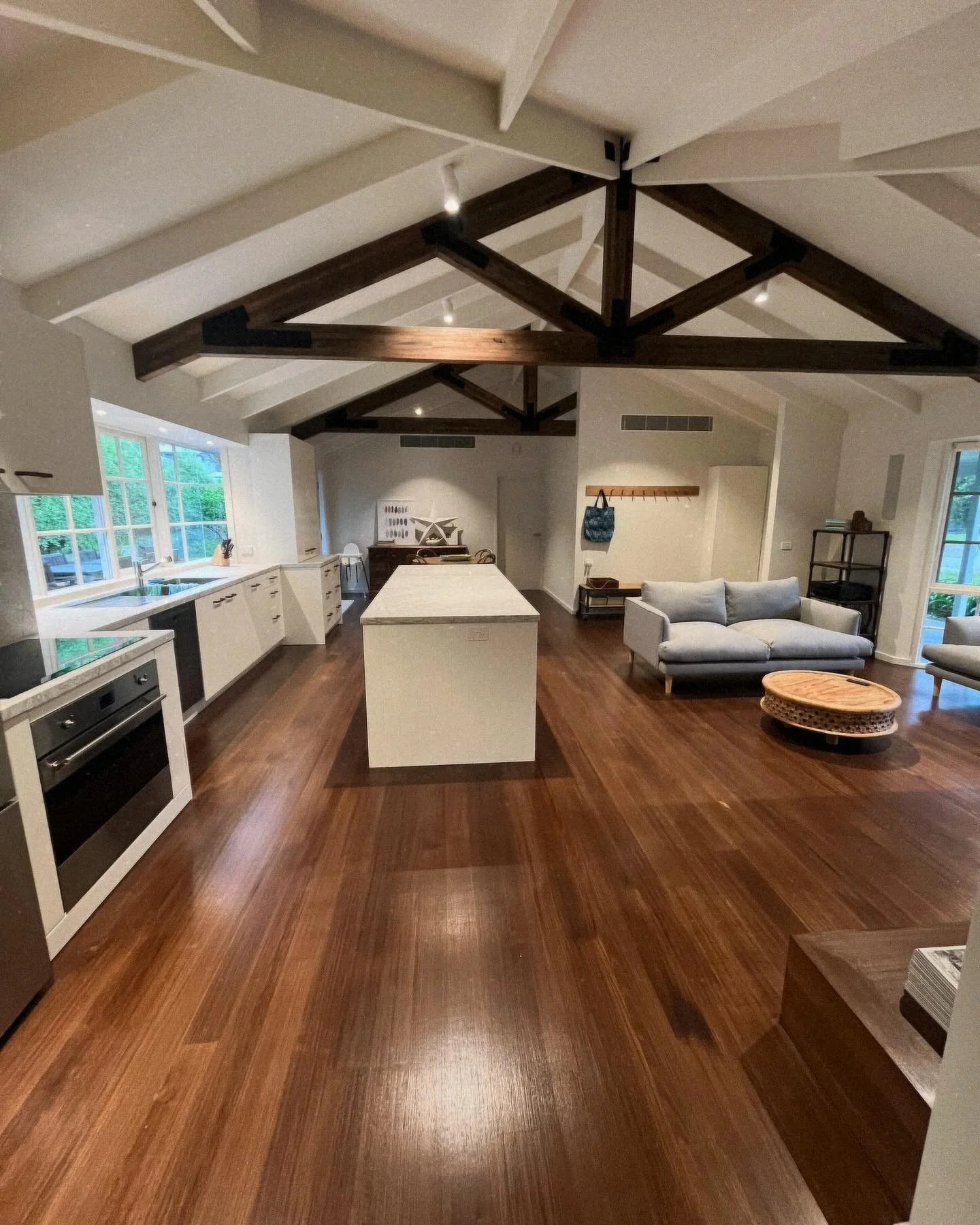 Exposed trusses and new kitchen living area refurbished. Very happy with the end result. #truss #timber #mountainbuilt #morningtonpeninsulabuilders