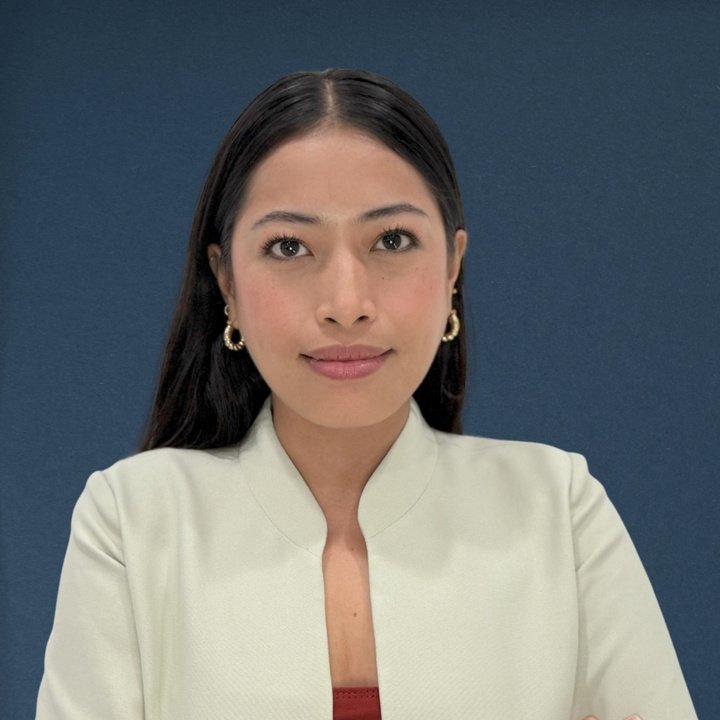 Mary  Artigas Administrative Assistant