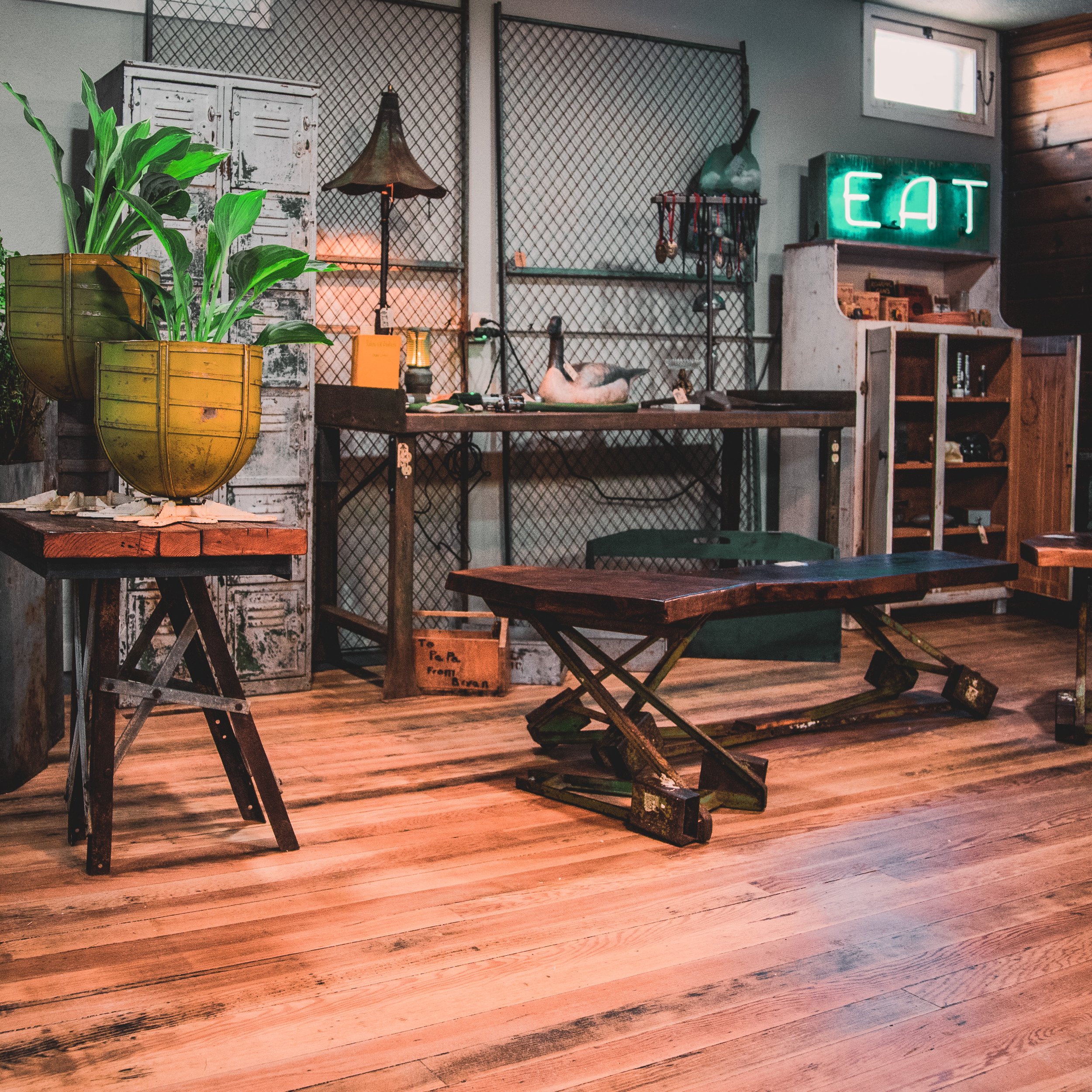 Alarcon Cinema - Zelinsky Famiky - Fall River Mills -055.JPEG