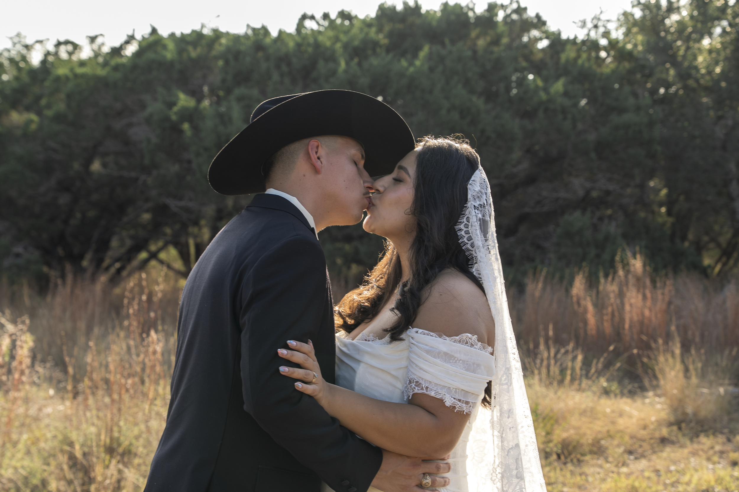 Morena's Photos-001.png