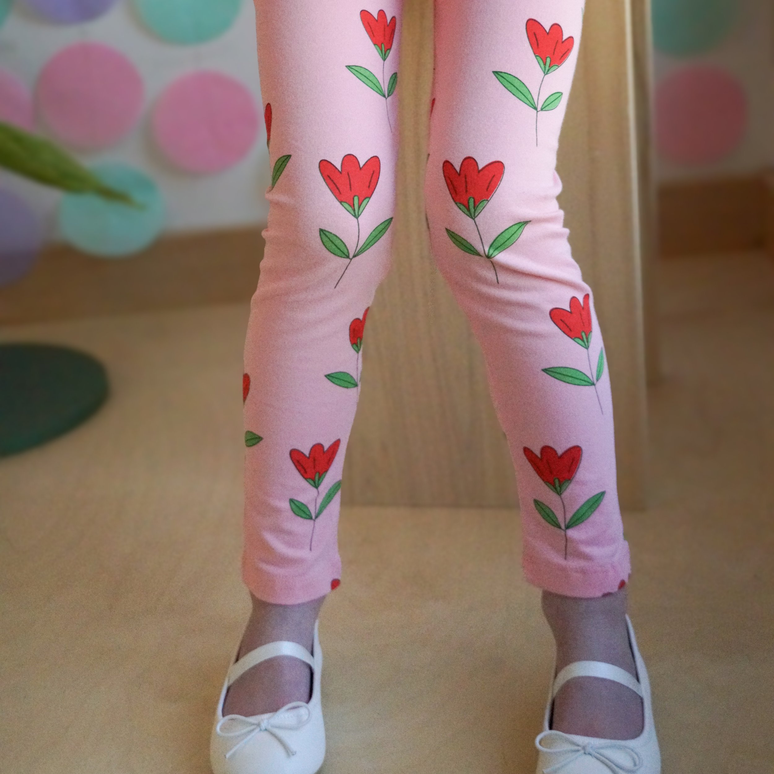 Flower Leggings 4.jpg