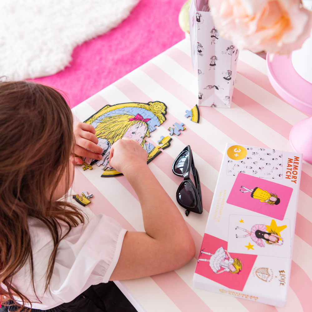 Eloise Mini Puzzle 3.png