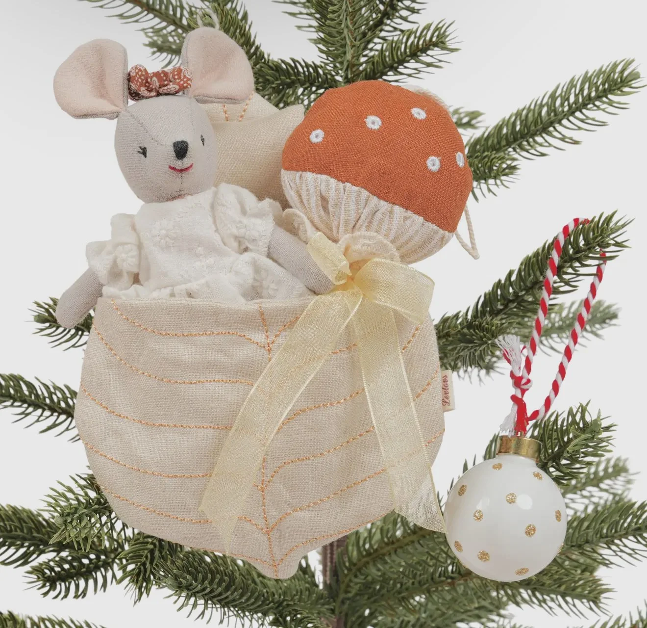 Mouse & the Mushroom — Woodland Playset Magic-4.jpg