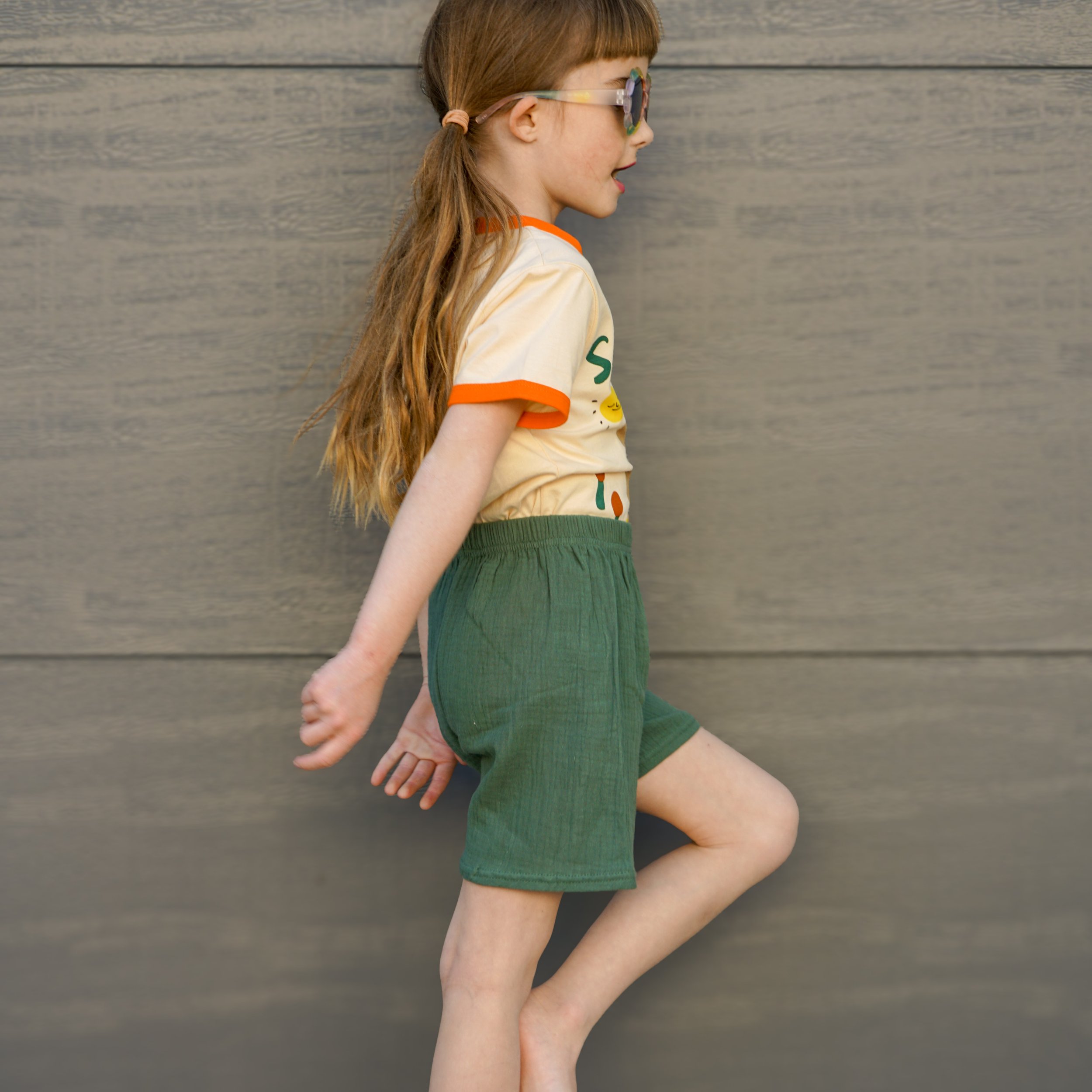 Green Linen Short 7.jpeg