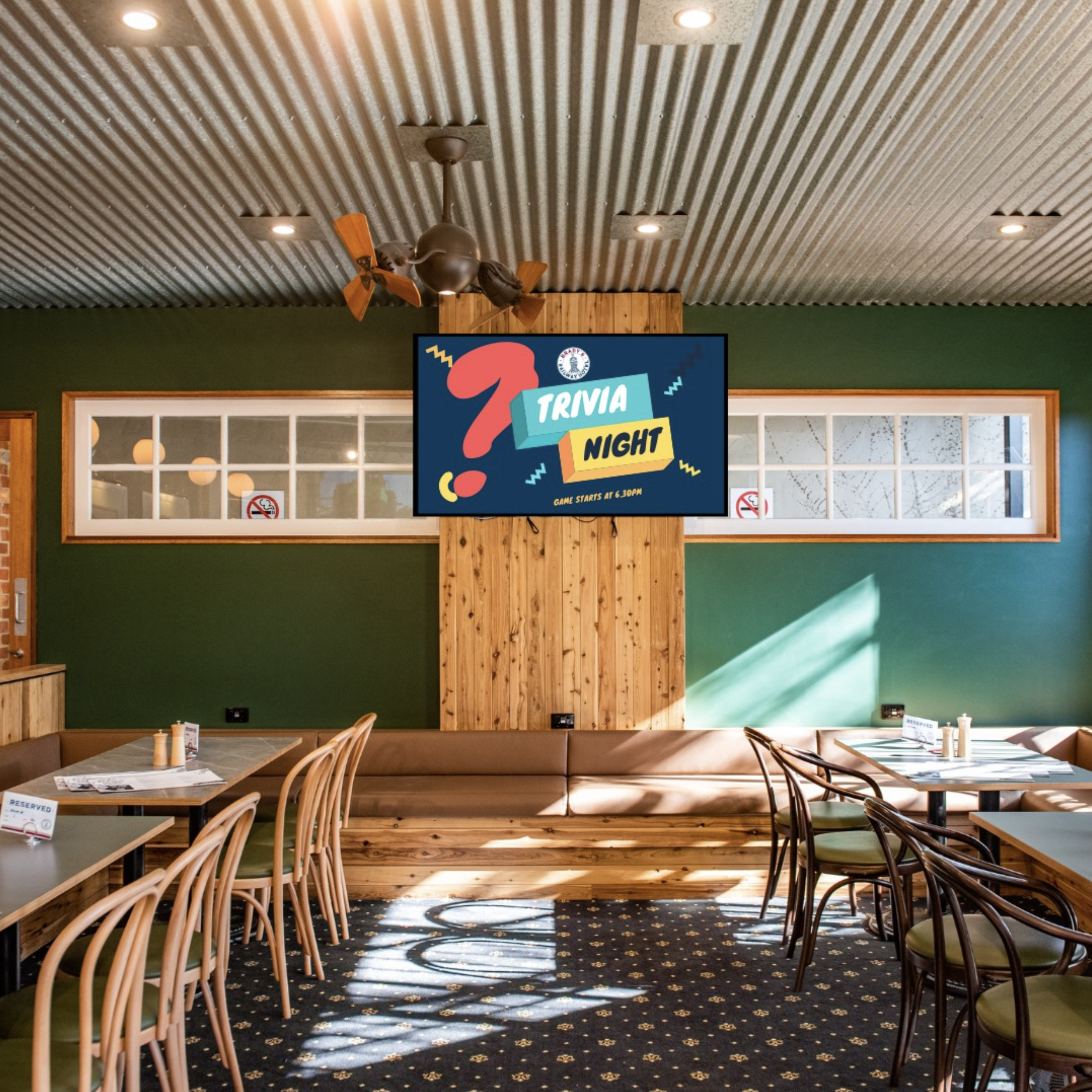 Bradys Railway Hotel
