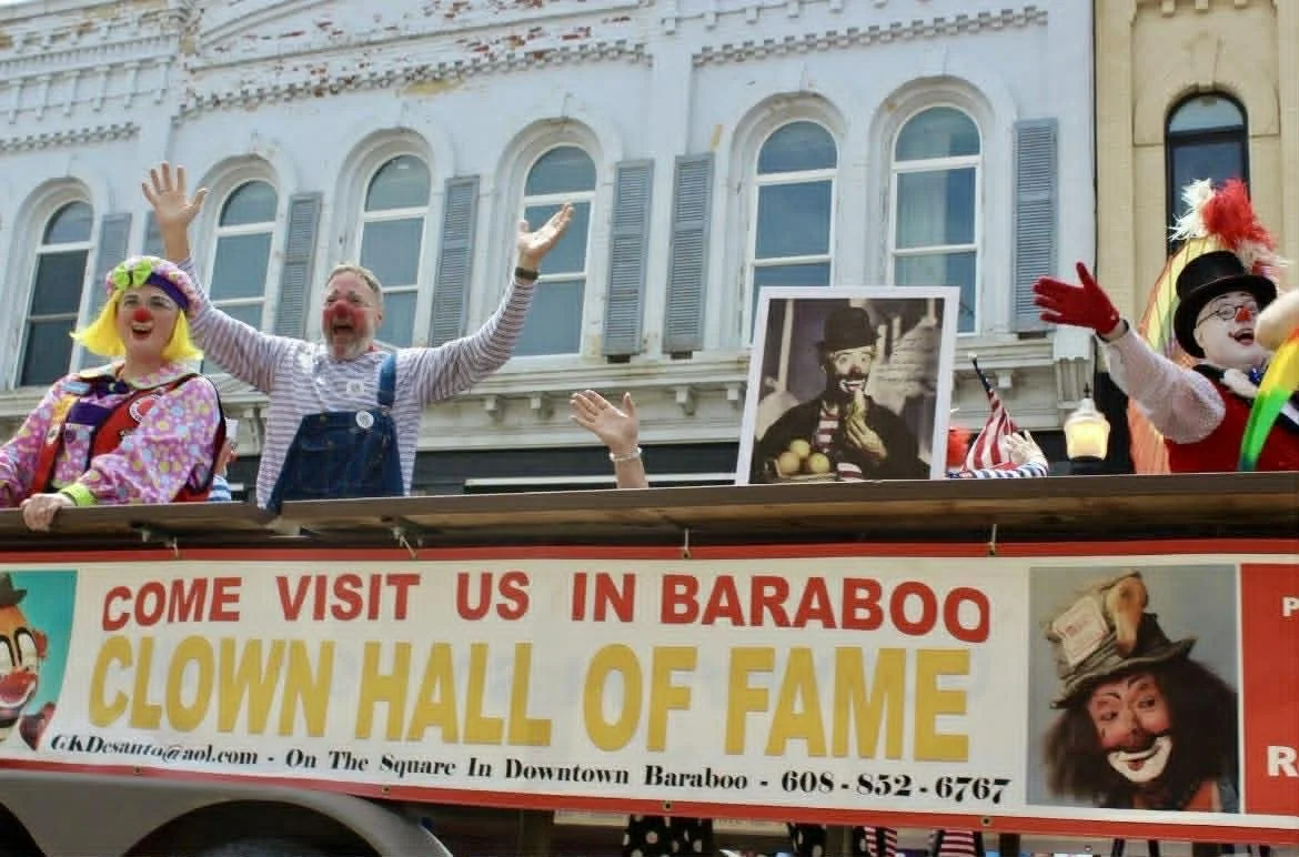 ICHOF Receives Award For Baraboo Parade Float