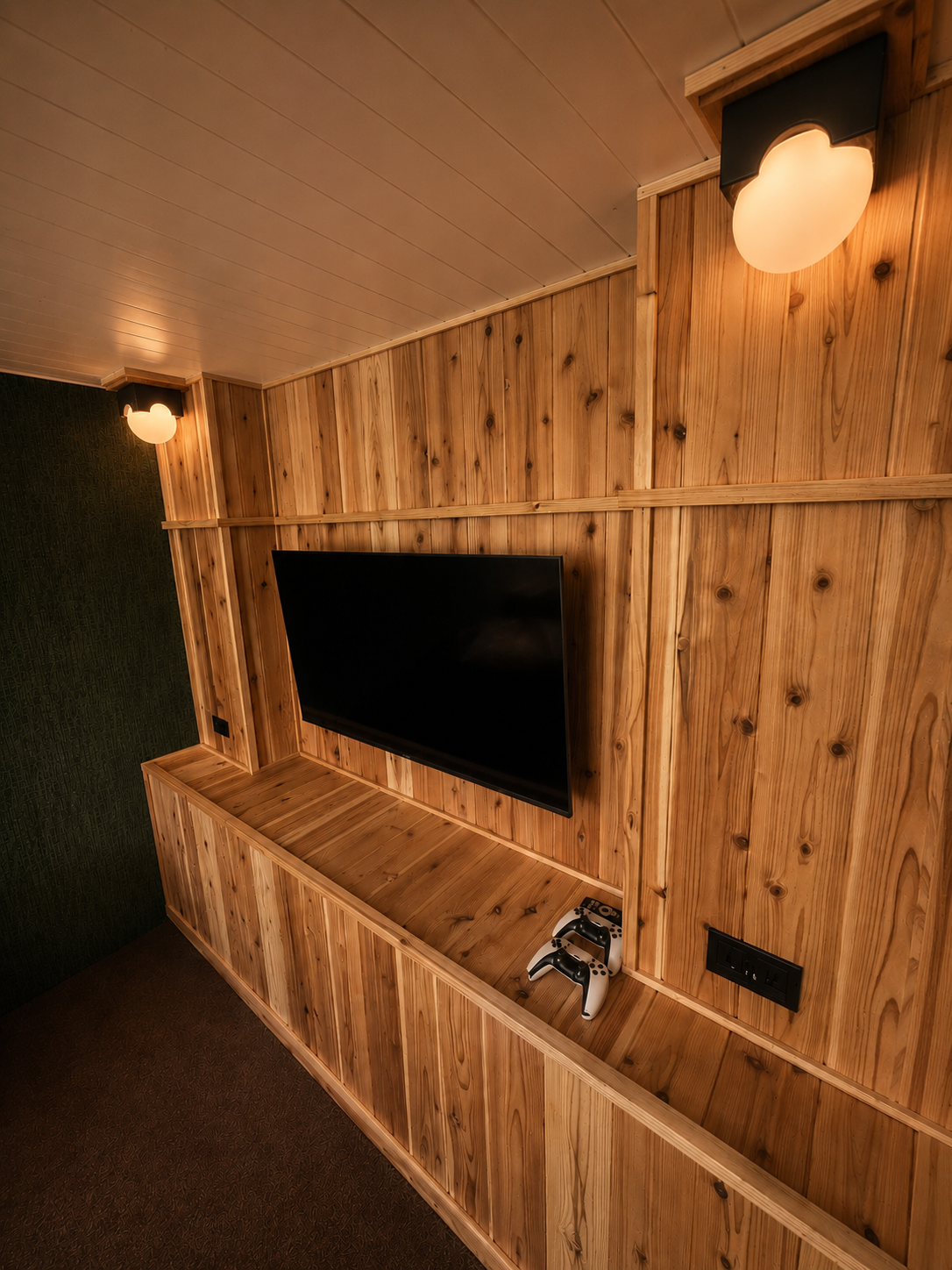TV Corner.png