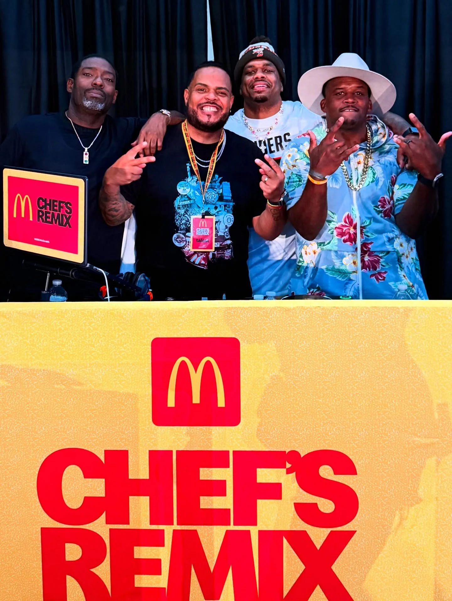 Brooklyn was on 🔥 today! I had @hinikoj @louuuyoung &amp; @spiceadams with me today for the @mcdonalds Chef Remix. Salute @daveeast @itshoneybxby &amp; @myfabolouslife for coming thru! #brooklyn #djenuff #hiphop #theheavyhitterdjs 🔊