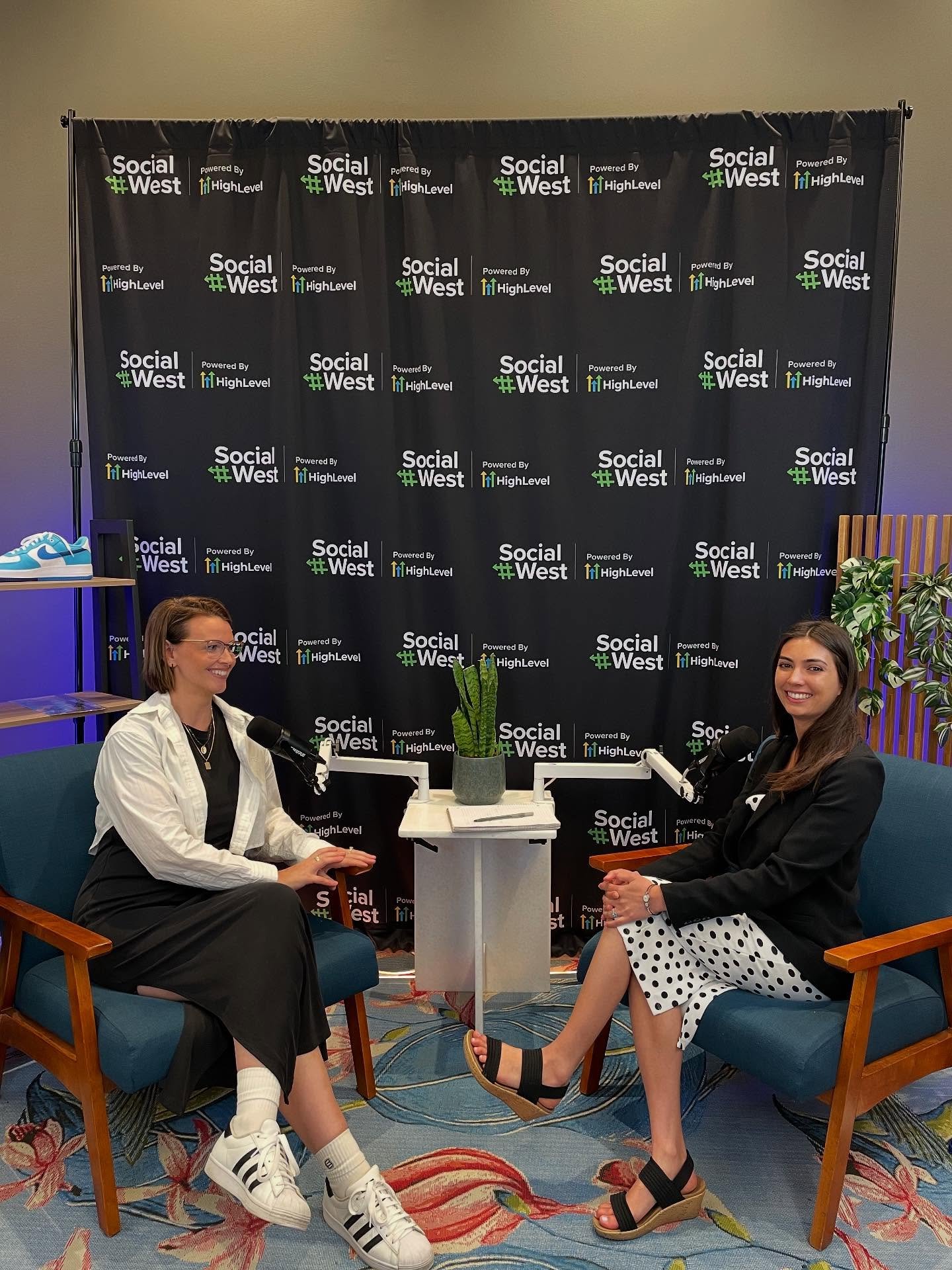 Had the pleasure of chatting with @sociallaunchlabs at the @socialwest conference in Calgary! 

We dove into the power of listening to your customers, building real relationships to grow your business, and why authentic content matters. 

Can&rsquo;t