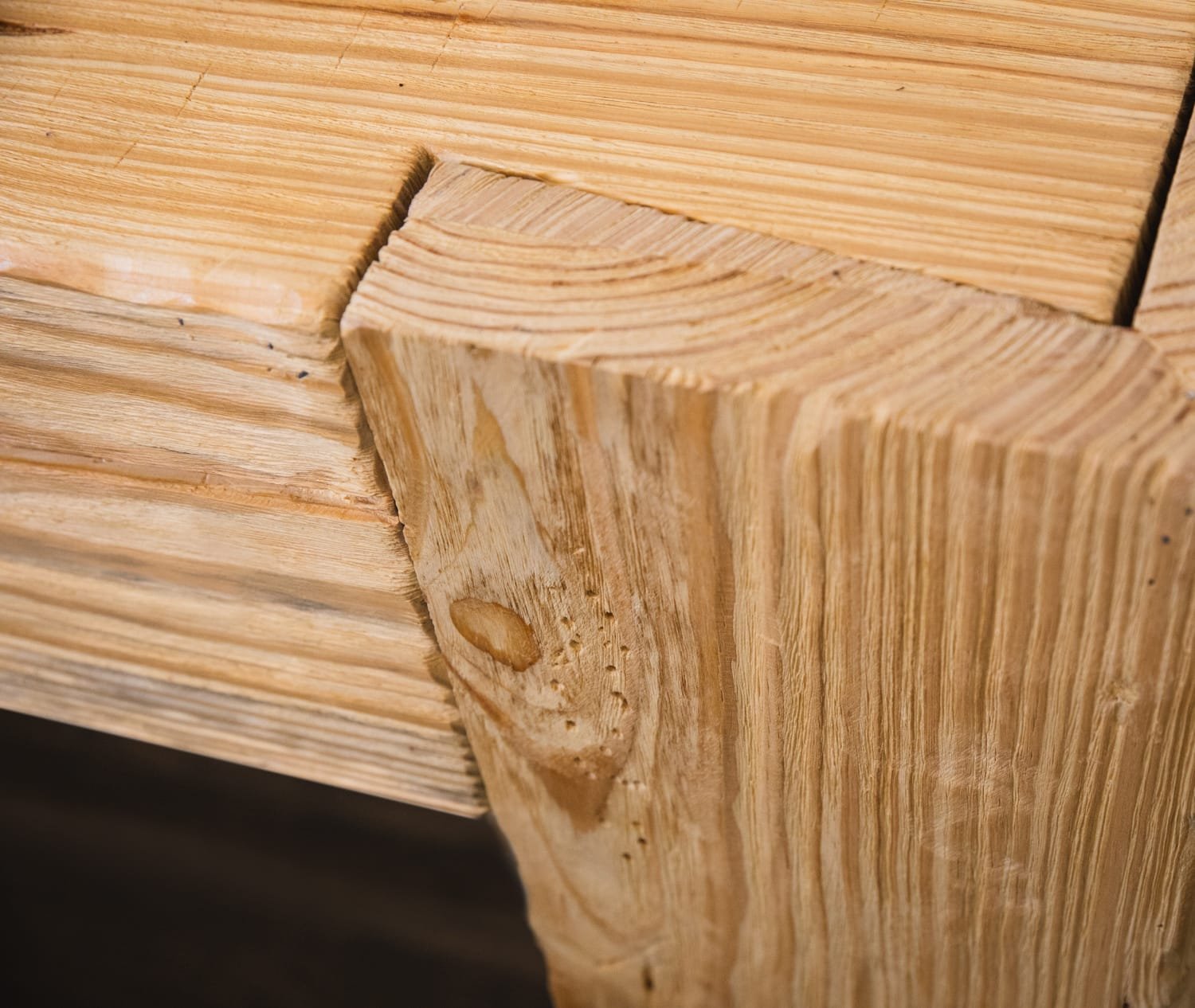 pine-console-table-55-11-32-9-thick-closeup.jpeg