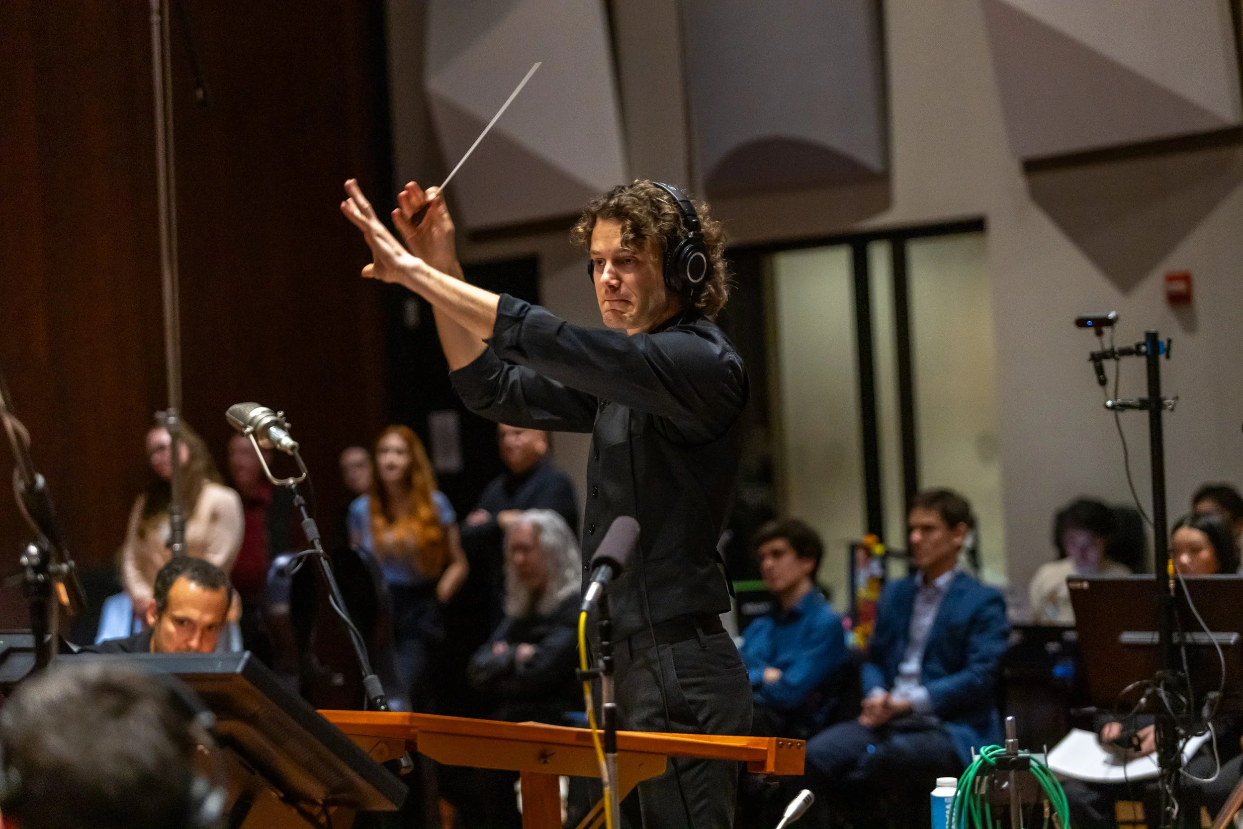 dirigerer i WB 3_David M. Giannamore.jpg