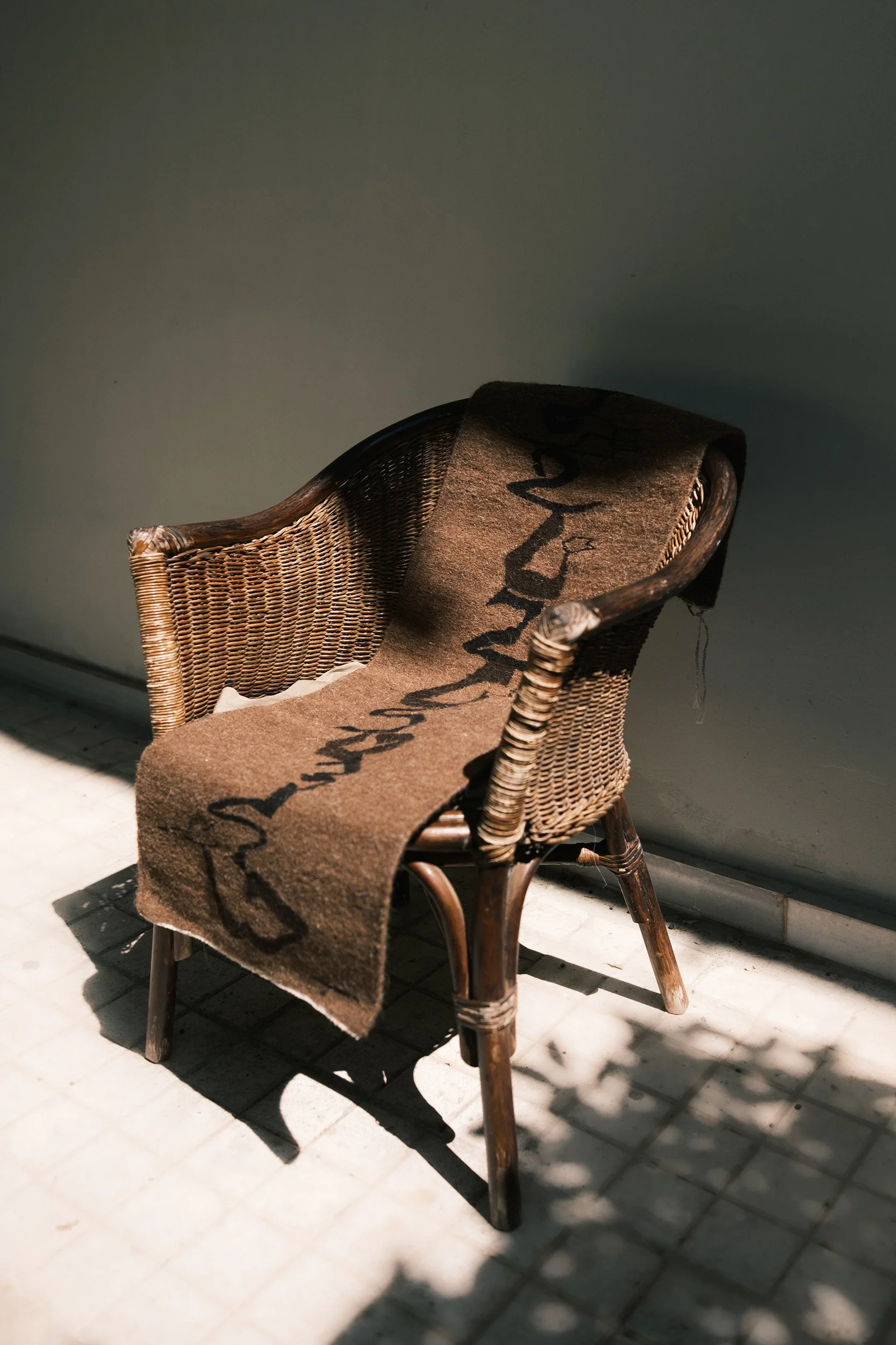 ba-scroll-wool-salma-barakat-handwoven-tapestry