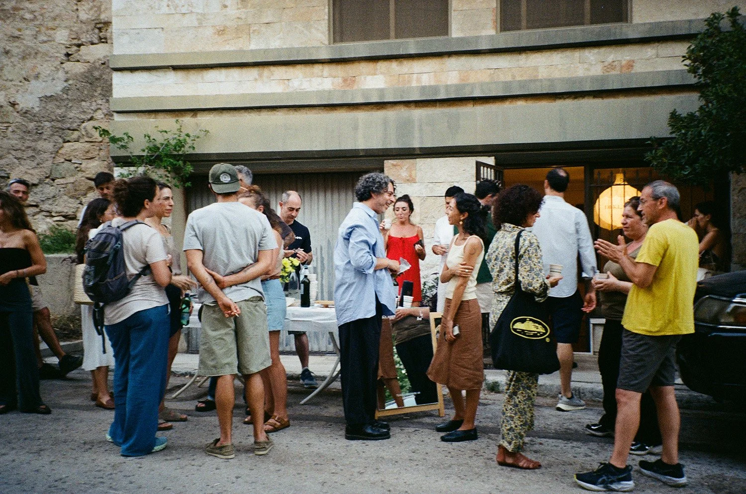 Ba-Deklaro-LorettaMonique_Athens-boutique--showroom_web02.jpg