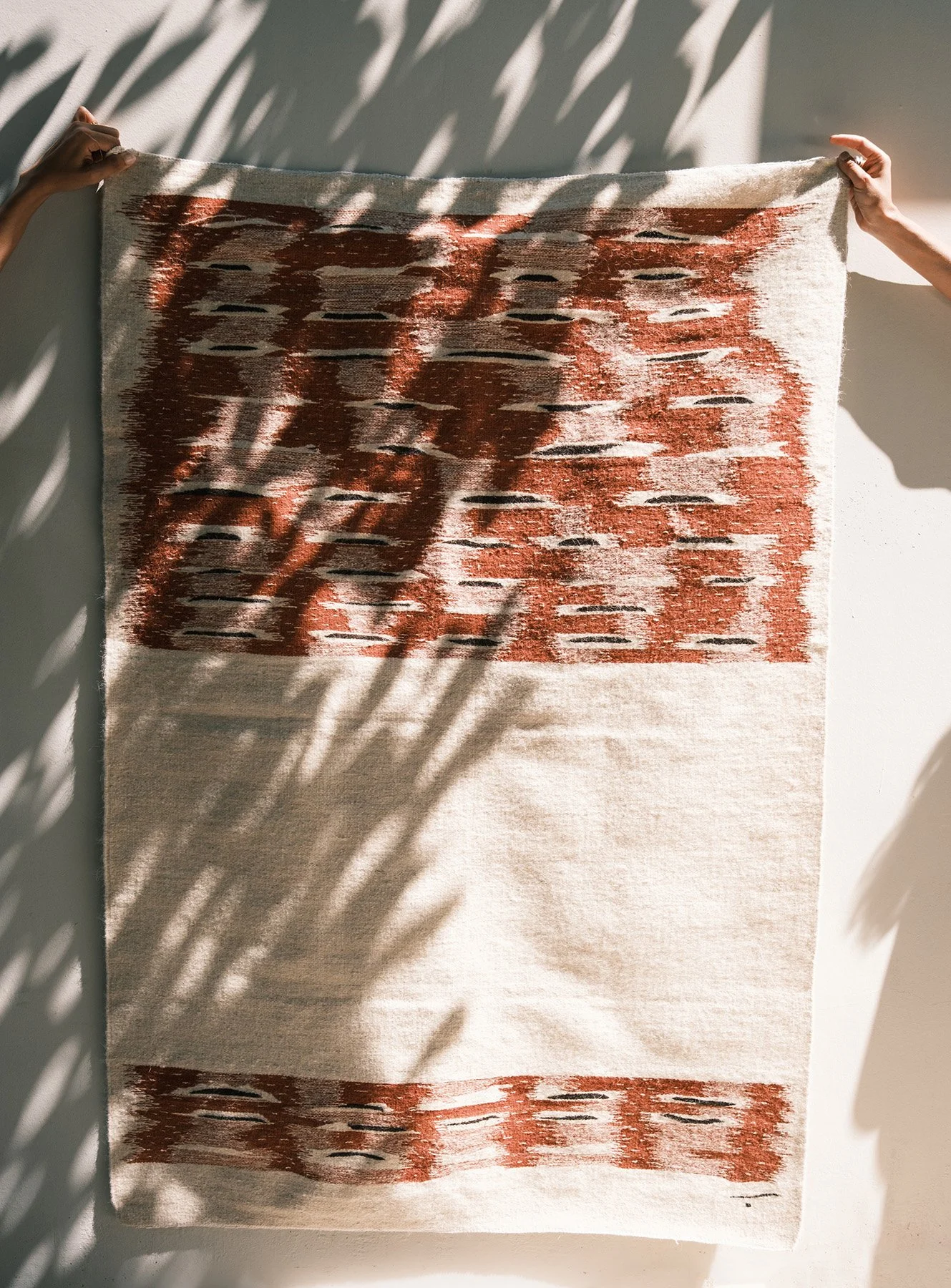 ba-handmade-tapestry-petra-BRICK-wool