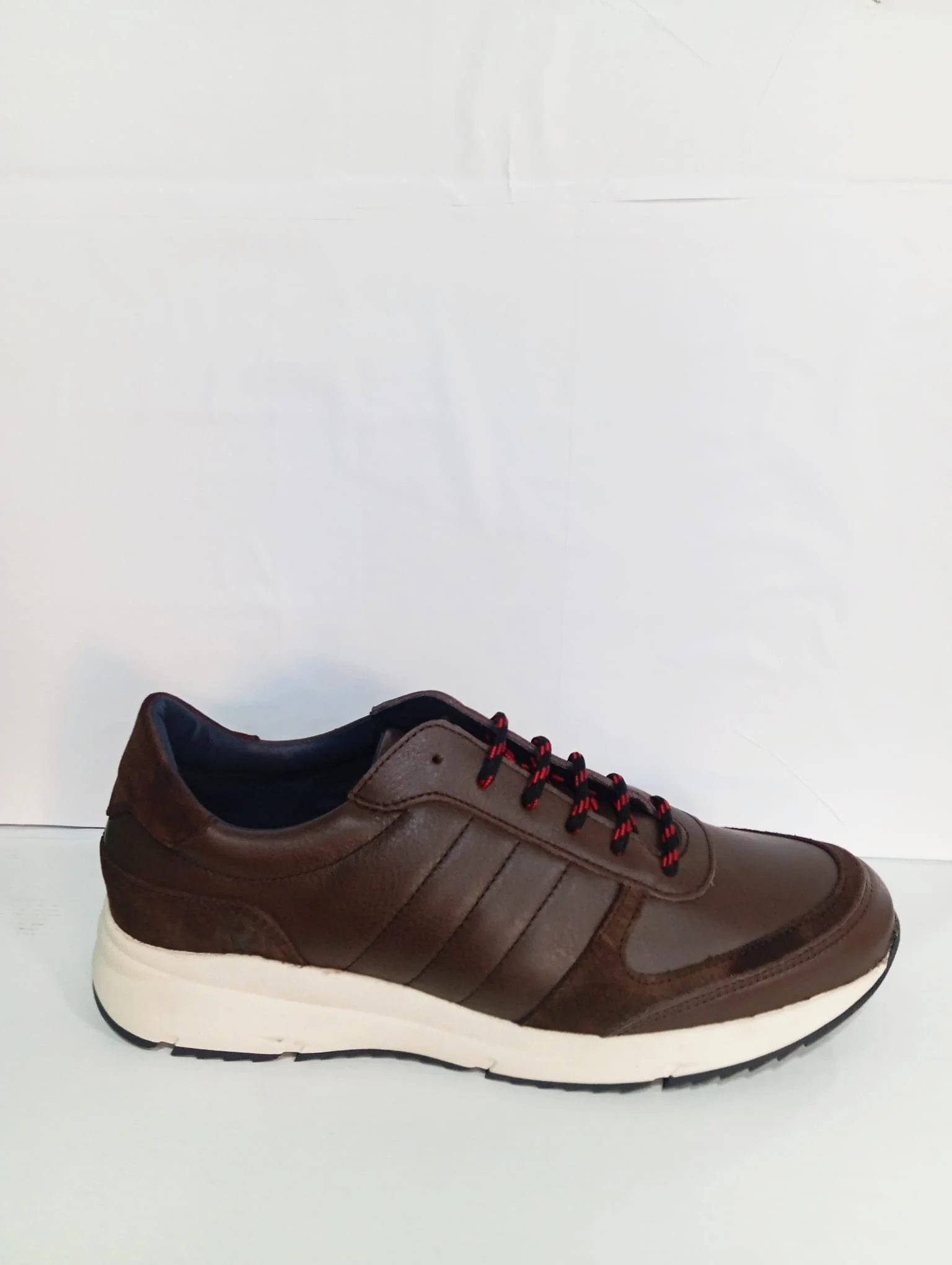 MOD.24104 MARRON