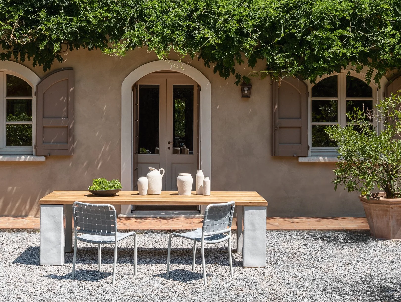 Studio Journal | issue 07/26 — Sommermood: 4 Destinationen am Tisch