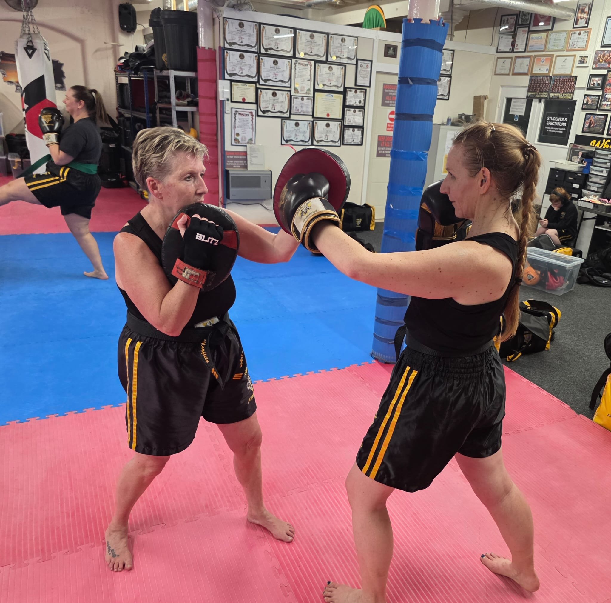 Kickboxing Classes Nottingham — White Tiger Kickboxing Nottingham