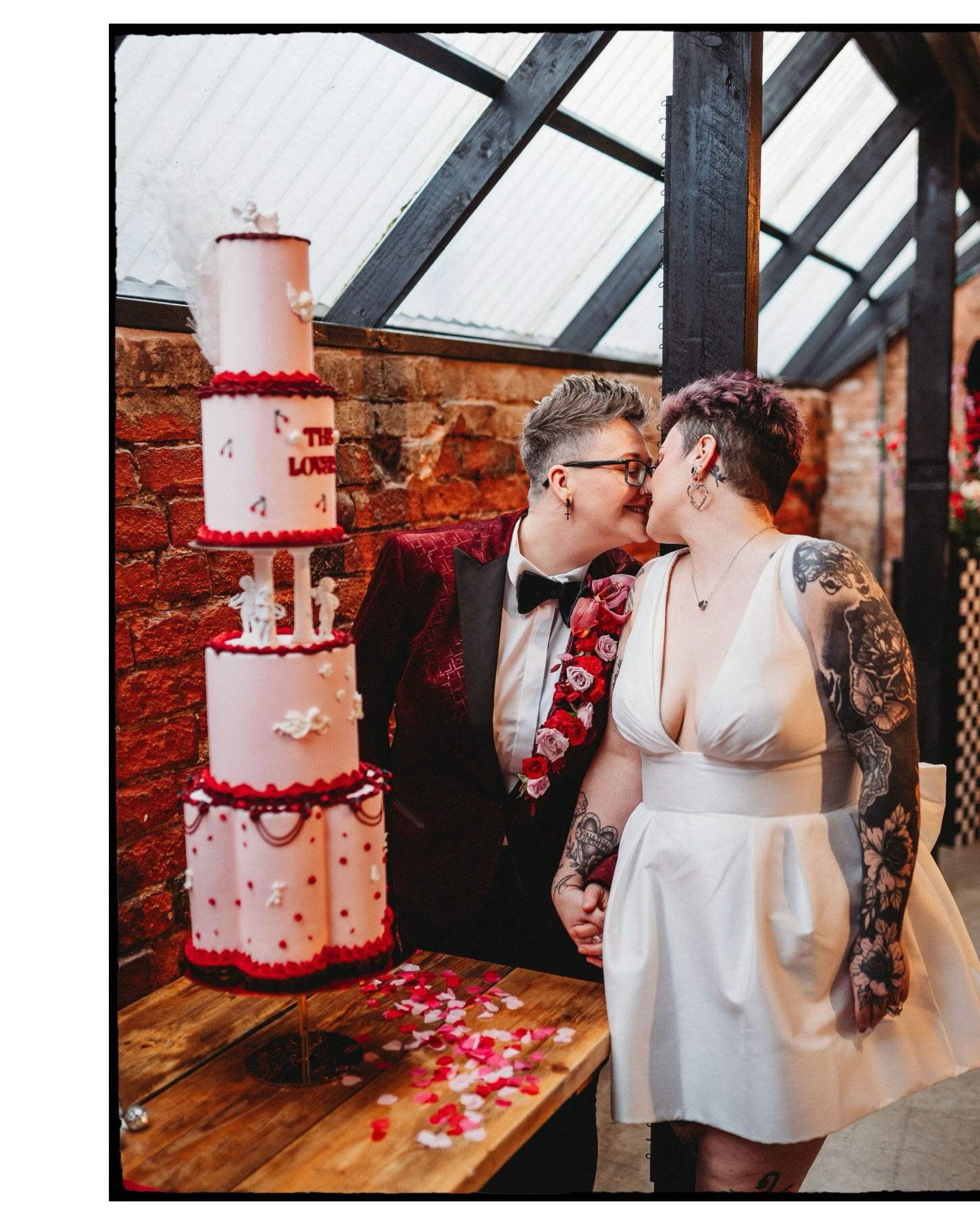 &hearts;️&spades;️ VEGAS VALENTINE &clubs;️&diams;️
Sometimes you just have the best days ever, where I just stop and think to myself how lucky I am each day I get to call this work. How so very talented is this group of fantastic people that I spent