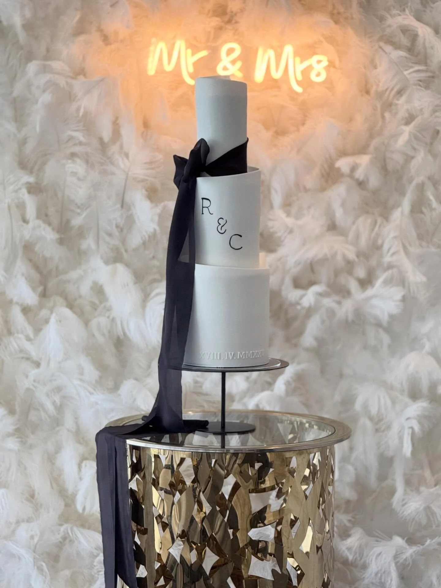 A WHOLE YEAR AGO ✨
I can&rsquo;t believe this weekend just passed marked a whole year since my biggest creation to date! There were a lot of firsts involved in this one: my first hand-painted initials, first silk bow, and the first time a cake stood 