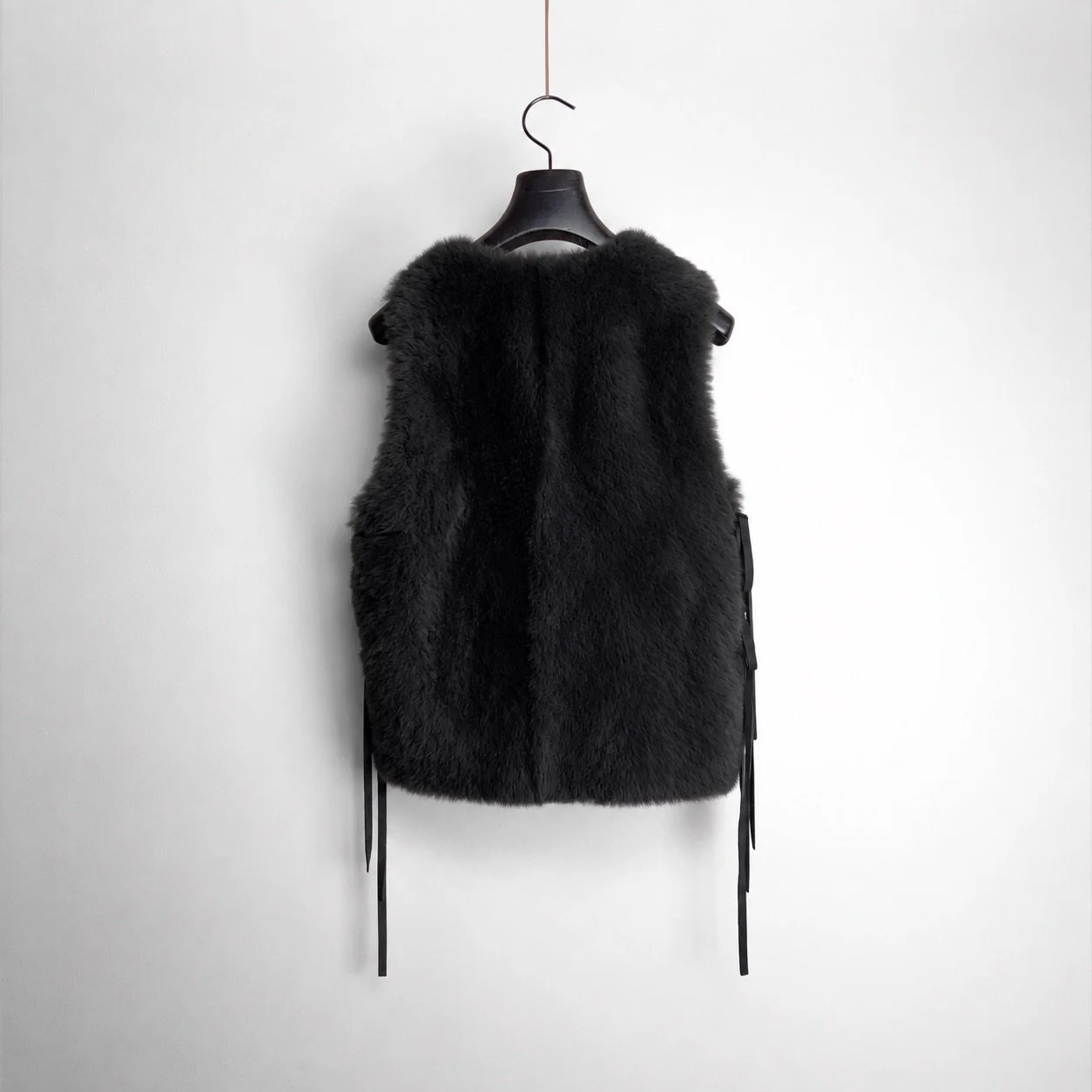 CMTGTW4 CHARCOAL BACK.jpeg