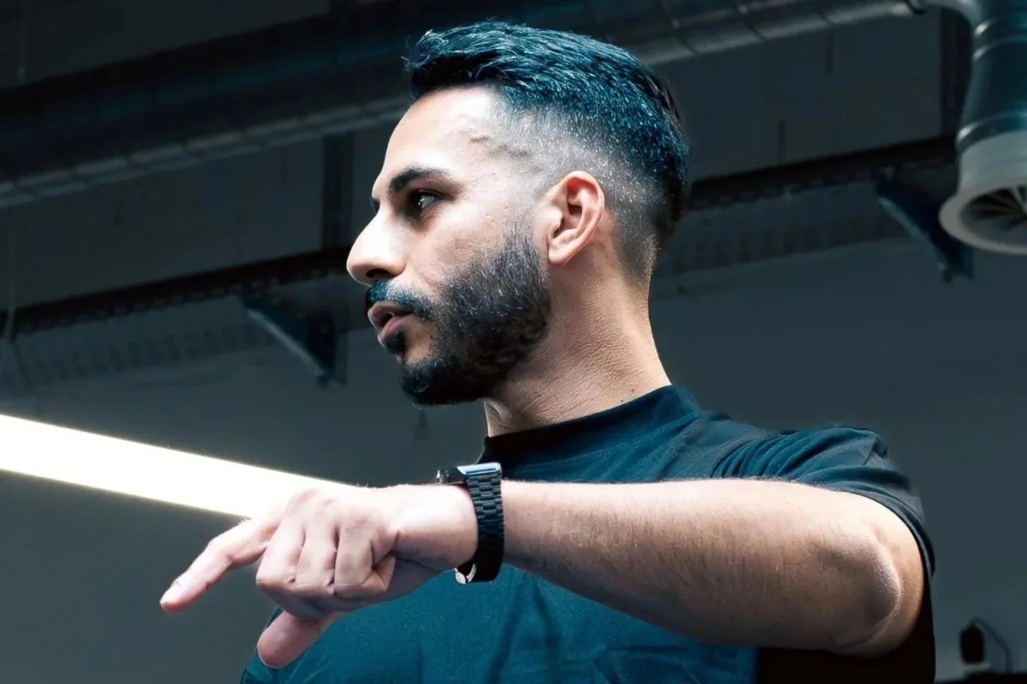 Amir Razeghi, coach sportif et ancien compétiteur de kettlebell sport à Lausanne