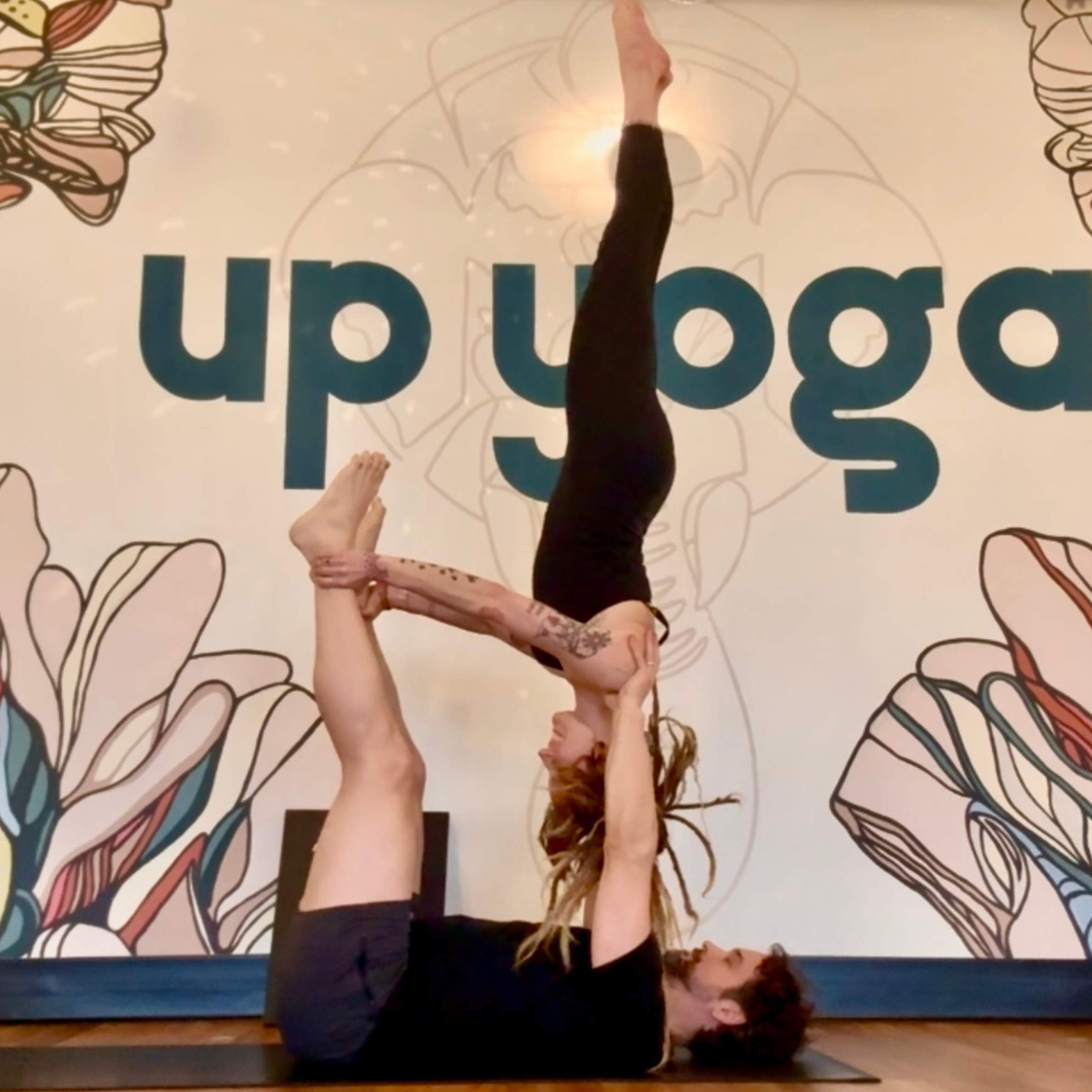 acro yoga