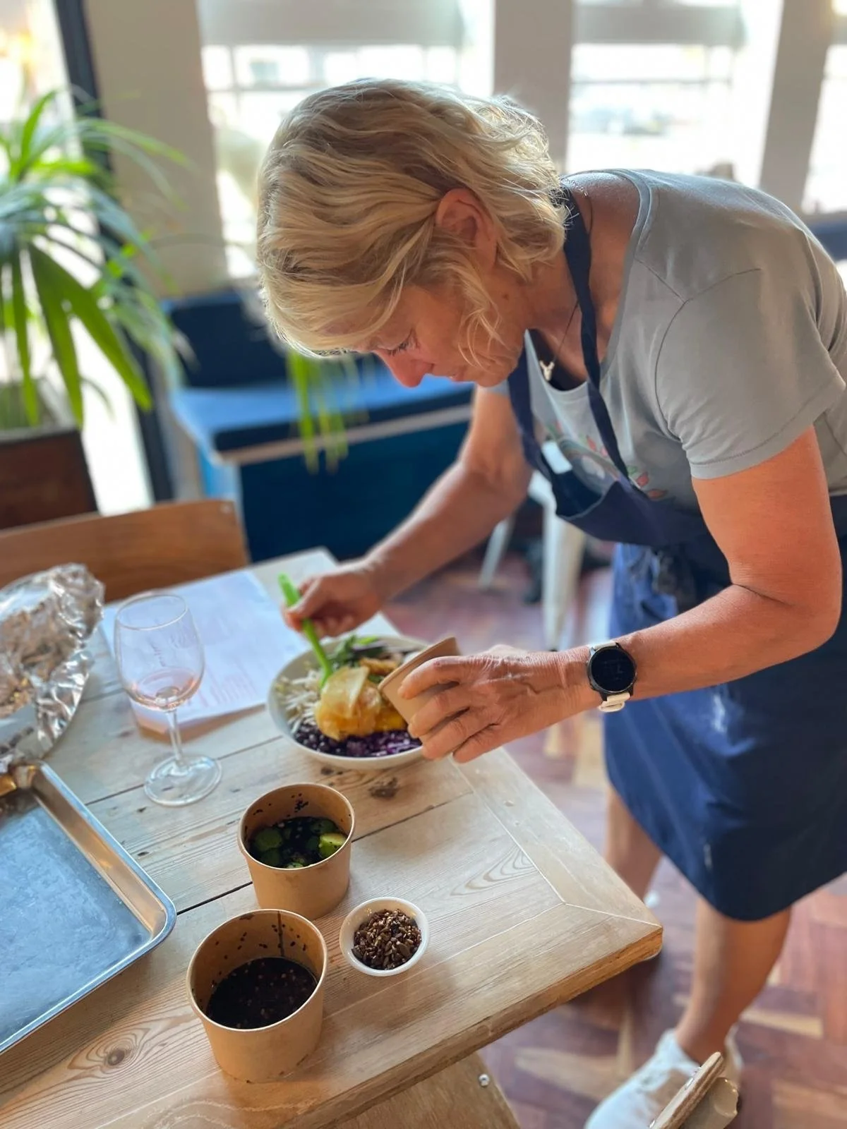 Lux Organic Class Student