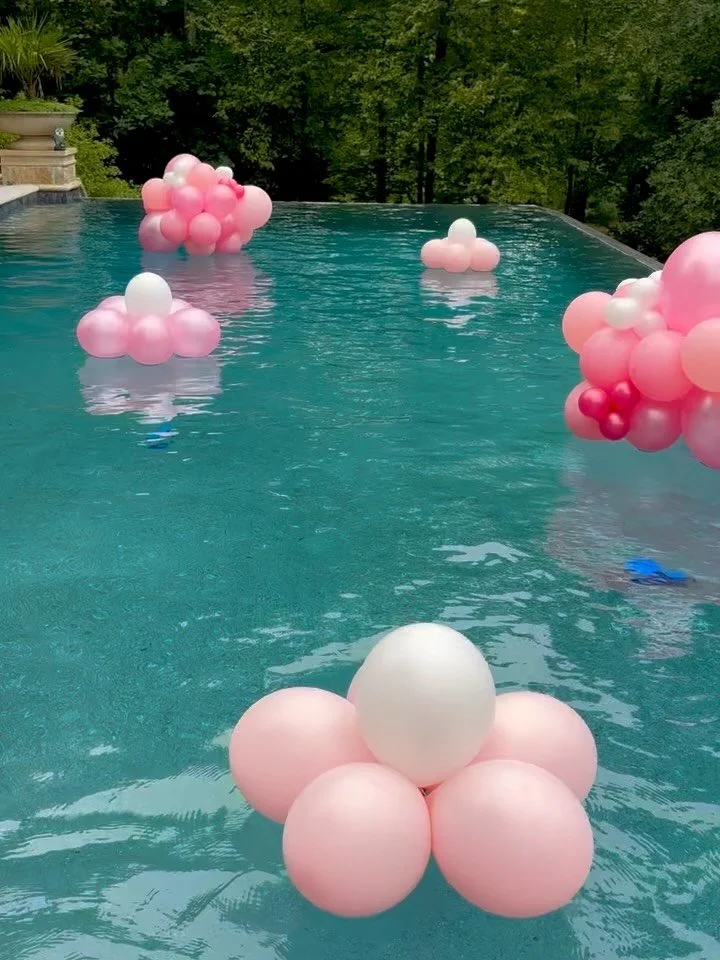 Pool install are our favorite installs 👏🏼👏🏼👏🏼 and we will do literally WHATEVER it takes to make them perfect! (Swipe for proof 🤣