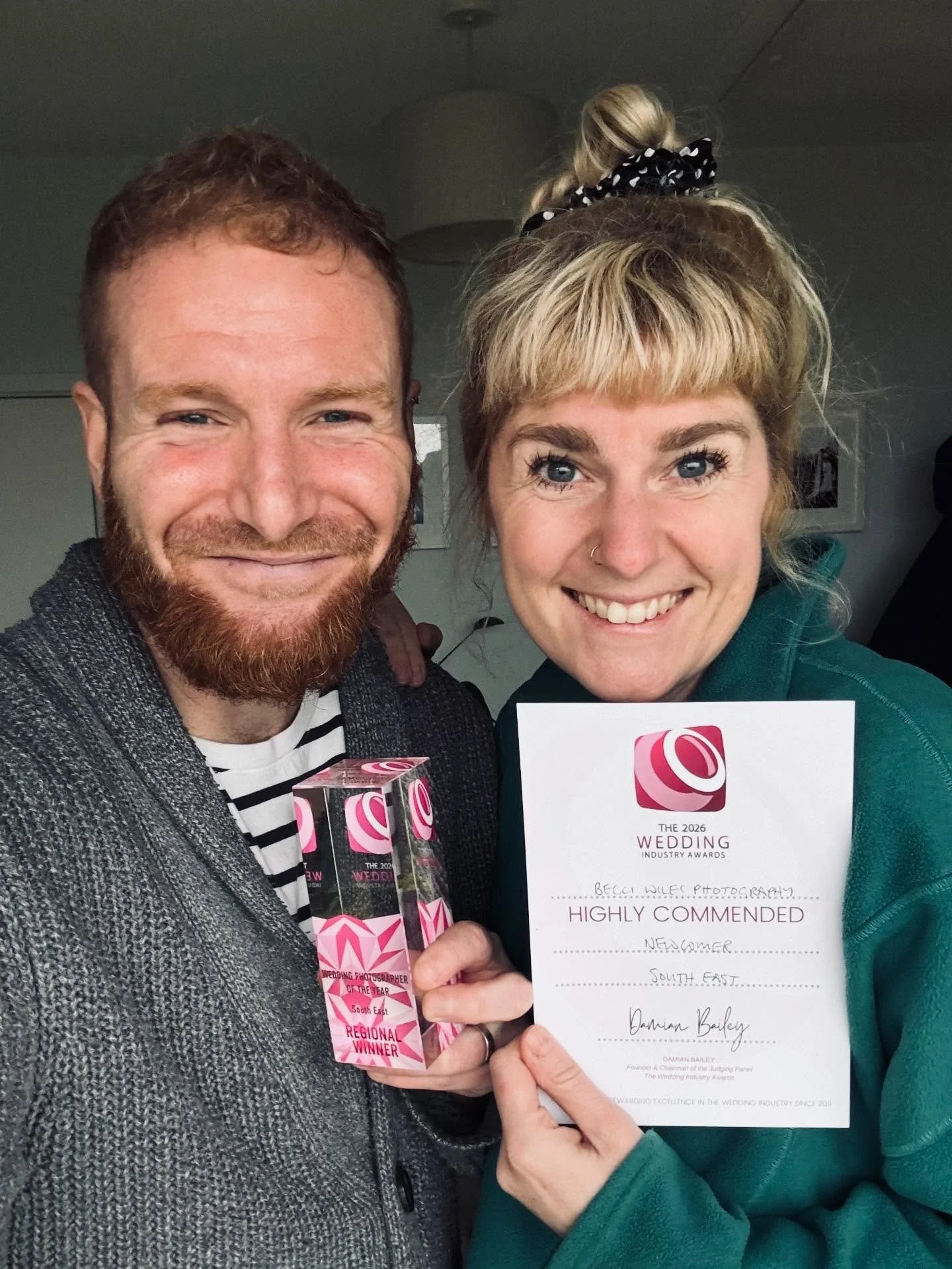 Episode 37- Olly &amp; Becci chat TWIA 

We&rsquo;ve got a bonus podcast for you this week! Fresh from the The Wedding Industry Awards for the South East last week @becci.wiles.photography joins @ollyknightphoto to chat about why they applied, how th