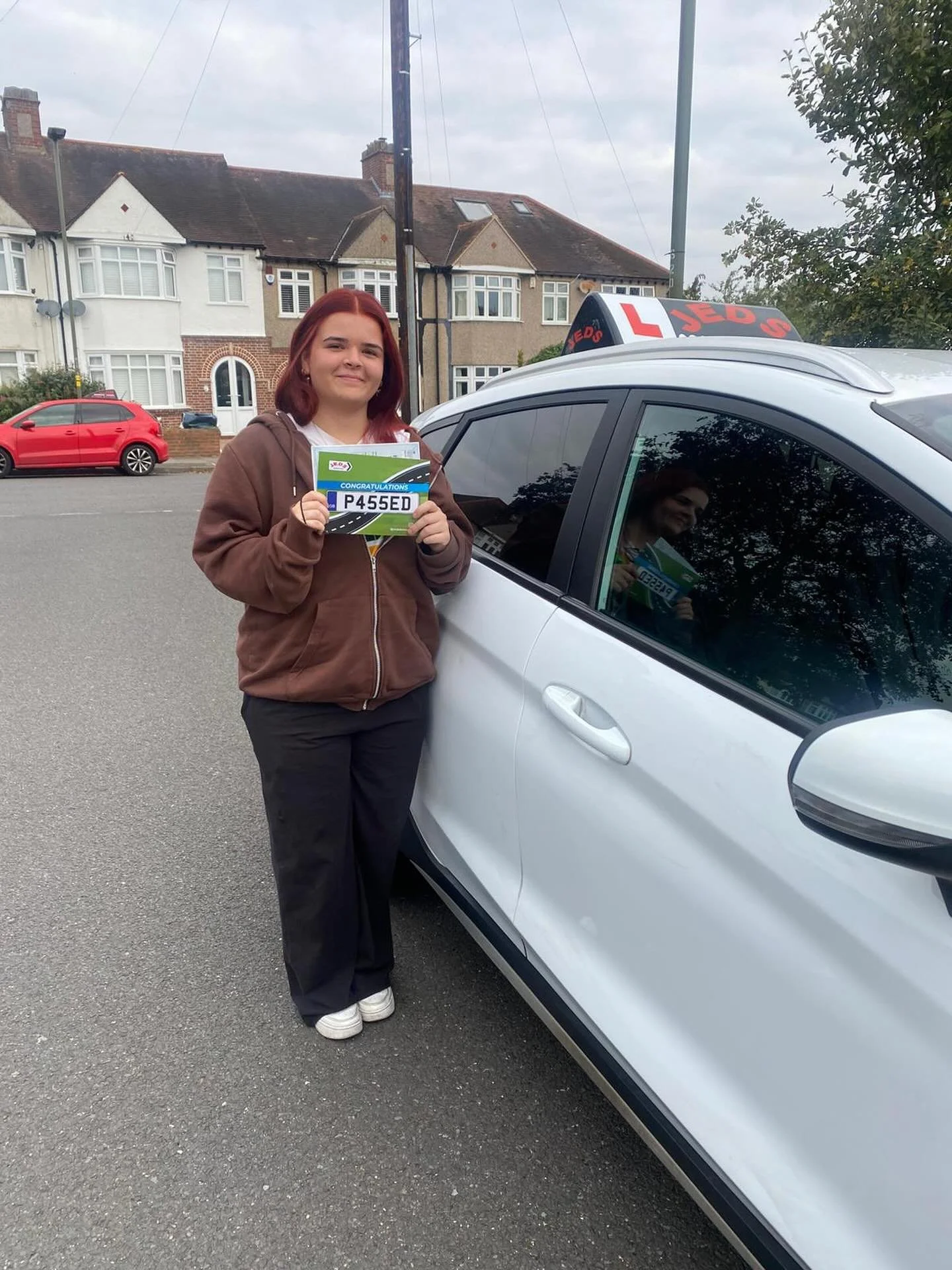 Lily passed with Anna at West Wickham!🥳

Well done and all the best for your future on the roads!🚗📚

#passed #driverslicense #drivinginstructor #drivingschool #drivinglessons #jeds #jedsdrivingschool