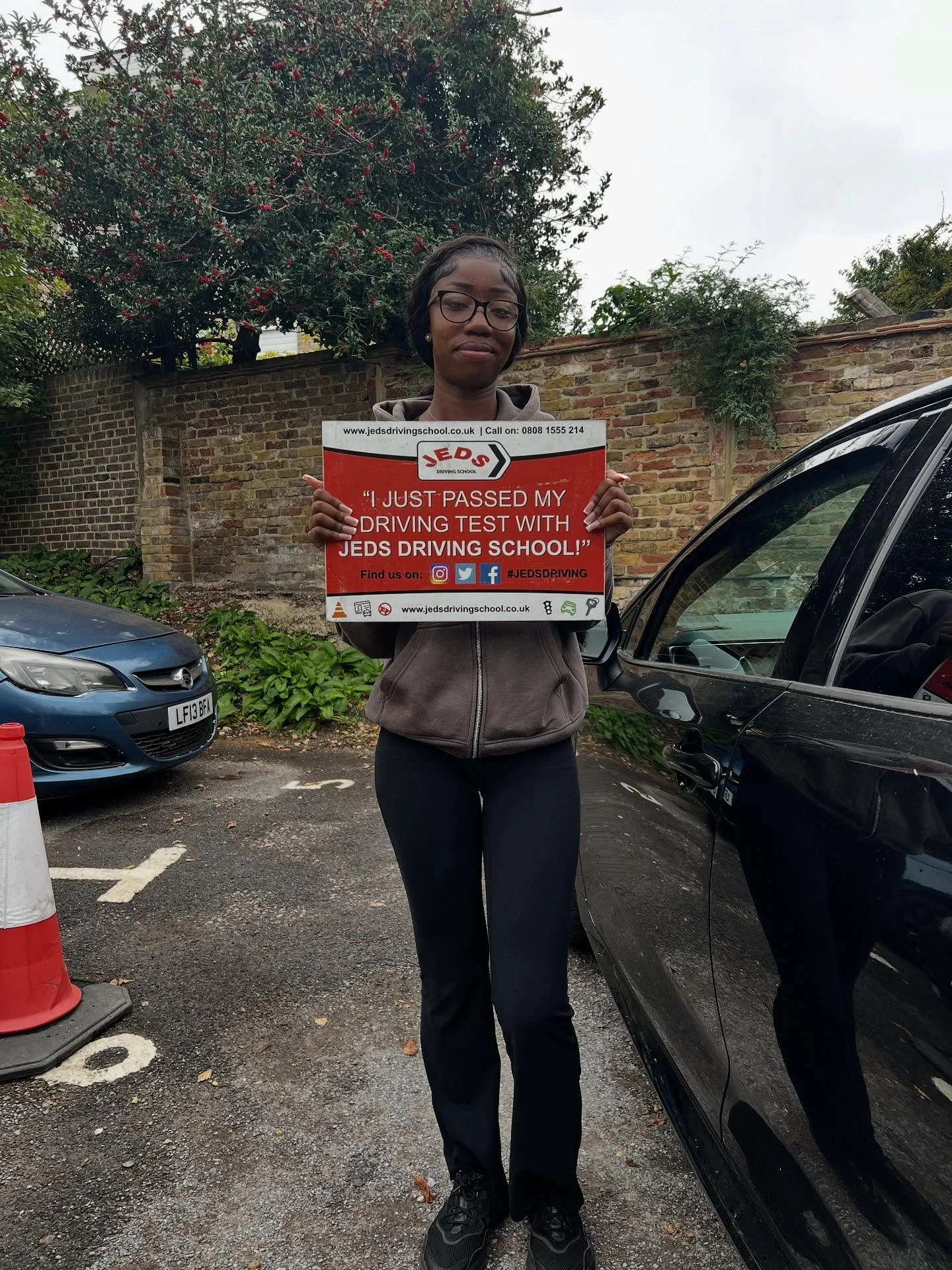Britney passed First time at west Wickham, with Shahin!🥇

Well done and all the best for your future on the roads!🚗📚

#firsttimepass #driverslicense #drivinginstructor #drivinglessons #drivingschool #jedsdrivingschool  #jeds #westwickham