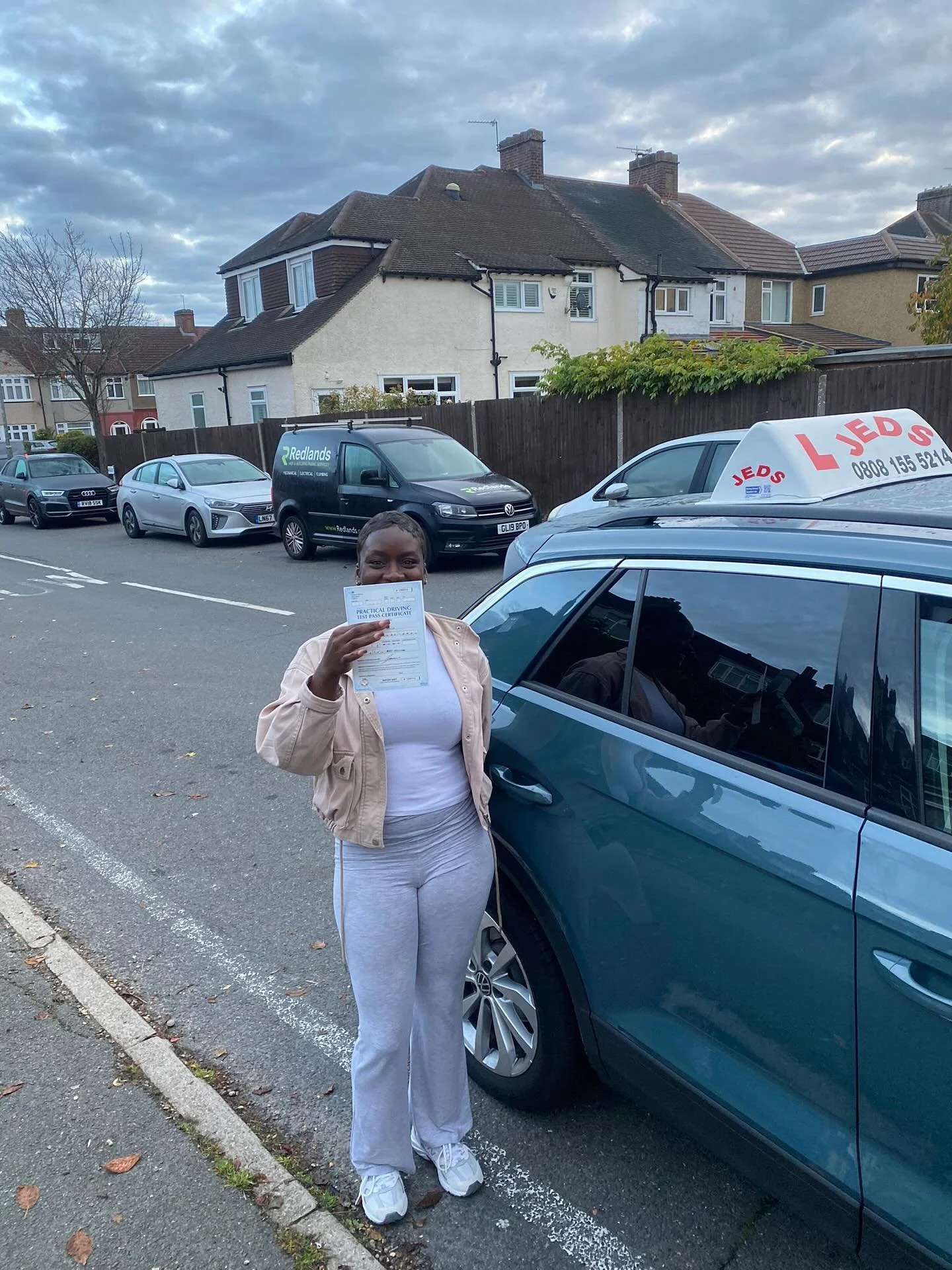 Lameka passed at West Wickham, with Lorraine!🥳

Well done and all the best for your future on the roads!🚗📚

#passed #driverslicense #drivinglessons #drivingschool #jeds #jedsdrivingschool #jeds #westwickham