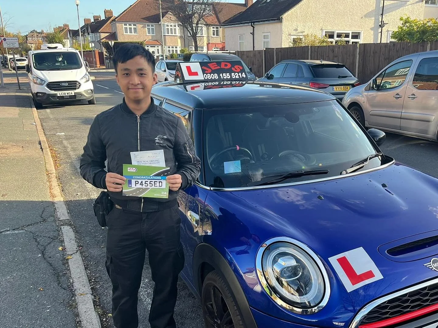 Alex passed First time at West Wickham , with Shahin & Ray!🥇
Well done and all the best for your future on the roads !🚗📚
#firsttimepass #driverslicense #drivinglessons #drivingschool #drivinginstructor #jeds #jedsdrivingschool #westwickham