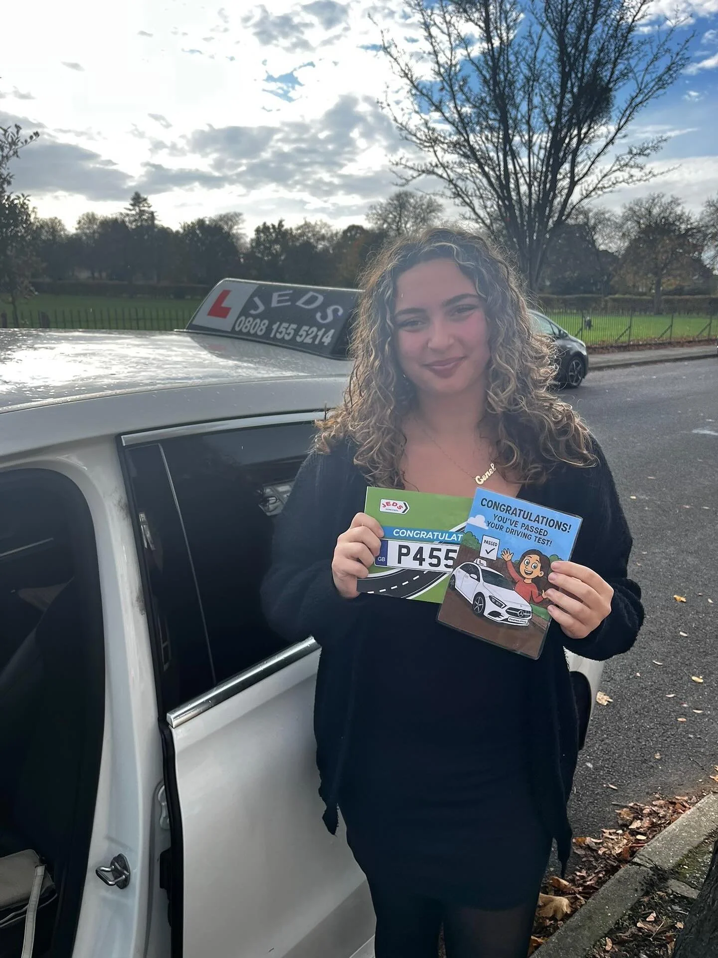 Cenel passed First time with only one fault at West Wickham, with Andriana!🥇

Well done and all the best for your future on the roads!🚗📚

#firsttimepass #driverslicense #drivinginstructor #drivinglessons #drivingschool #jeds #jedsdrivingschool #we