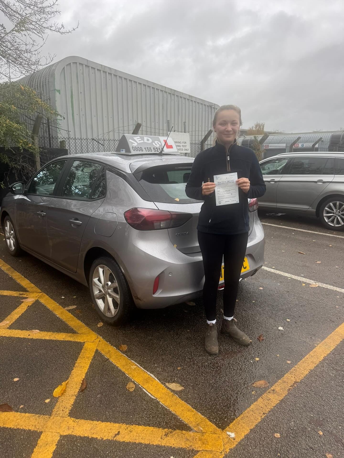 Alicia passed First time at Guildford test centre, with Bianca!🥇

Well done and all the best for your future on the roads!🚗📚

#firsttimepass #driverslicense #drivinglessons #drivingschool #drivinginstructor #jeds #jedsdrivingschool #guildford