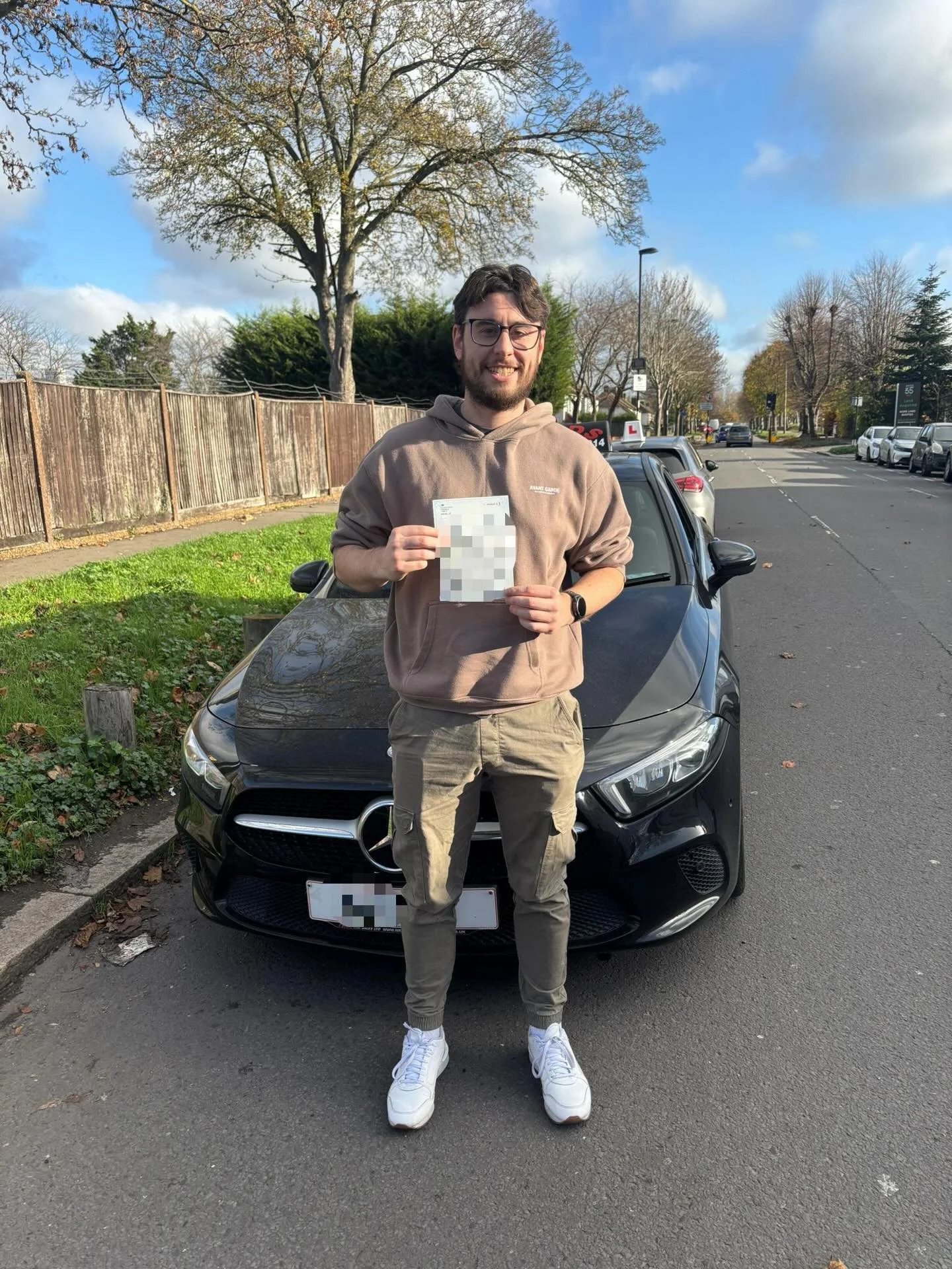 John passed at Mitcham test centre, with Maz J!🥳 

Well done and all the best for your future on the roads!🚗📚

#passed #driverslicense #drivinginstructor #drivinglessons #drivingschool #mitcham #jeds #jedsdrivingschool