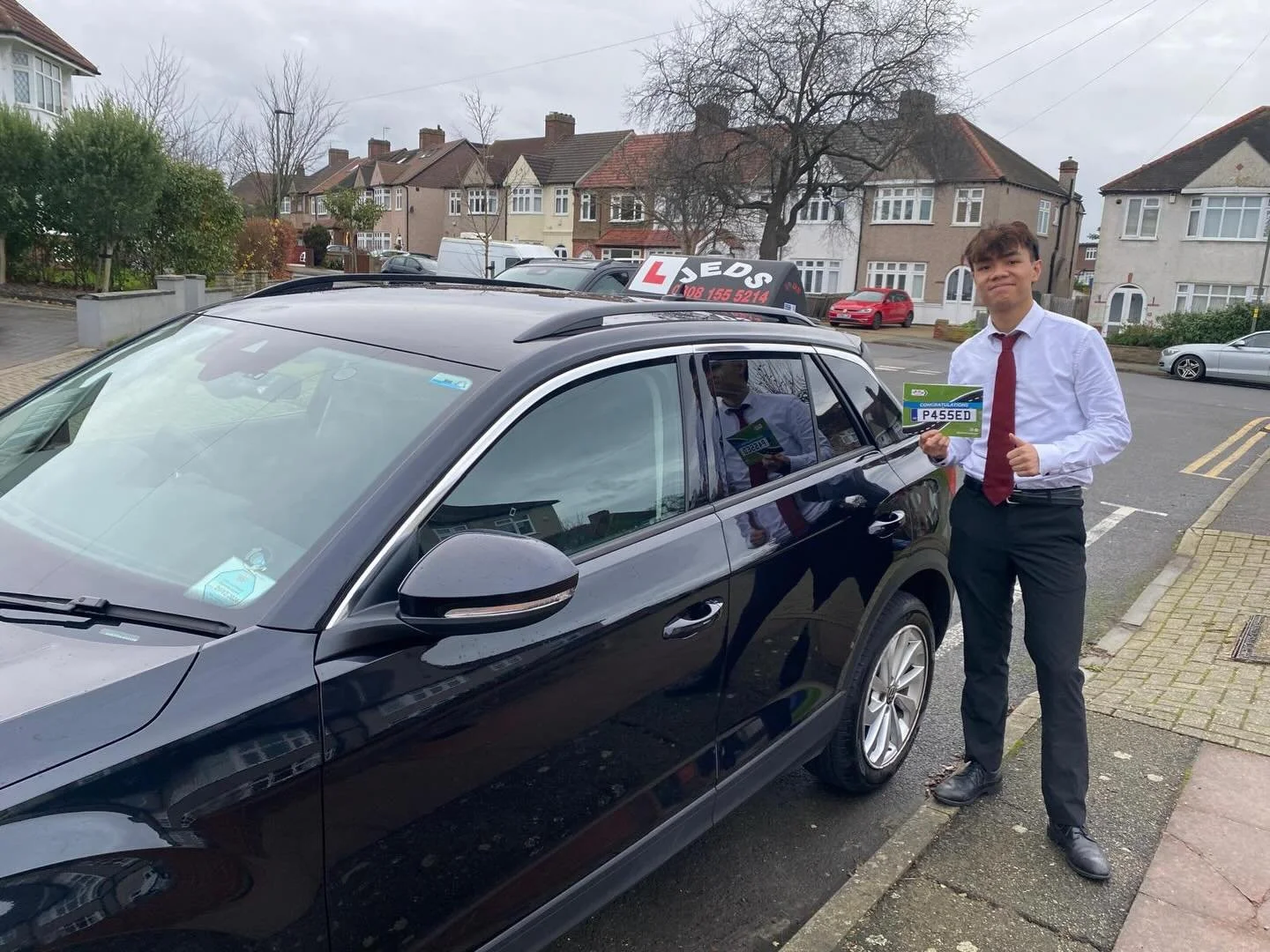 Marcus passed at West Wickham, with only 4 driving faults, with Naseem!🥳

Well done and all the best for your future on the roads!🚗📚

#passed #driverslicense #drivinginstructor #drivinglessons #drivingschool #westwickham #jeds #jedsdrivingschool