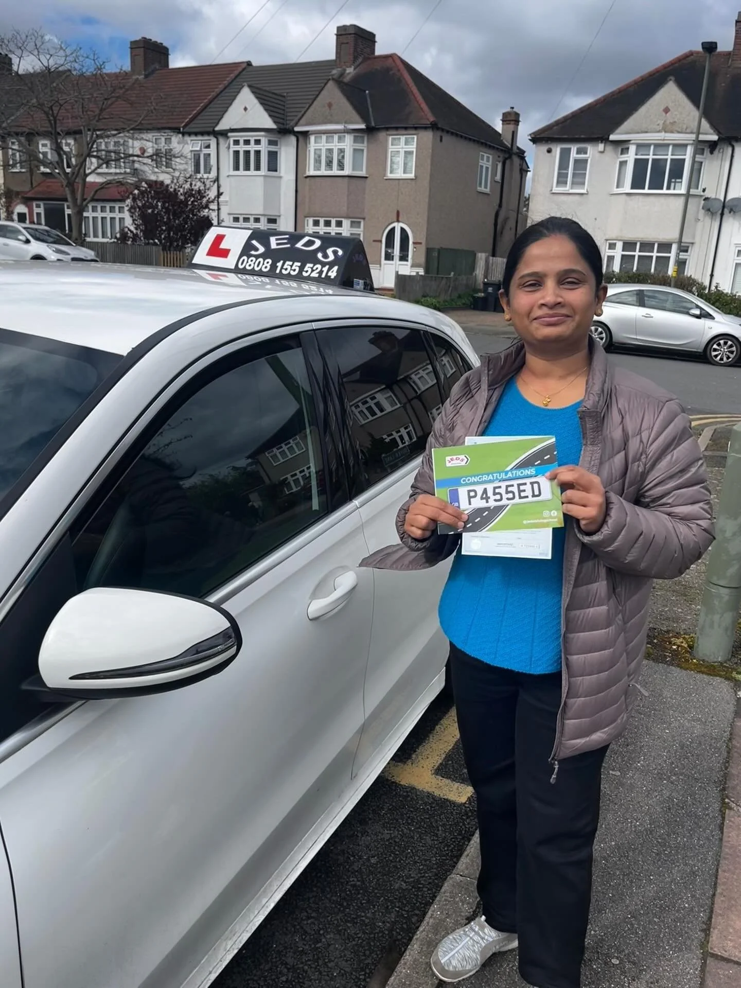 Sneha passed at West Wickham only one fault, with Andriana!🥳

Well done and all the best for your future on the roads!🚗📚

#passed #driverslicense #drivinglessons #drivingschool #jeds