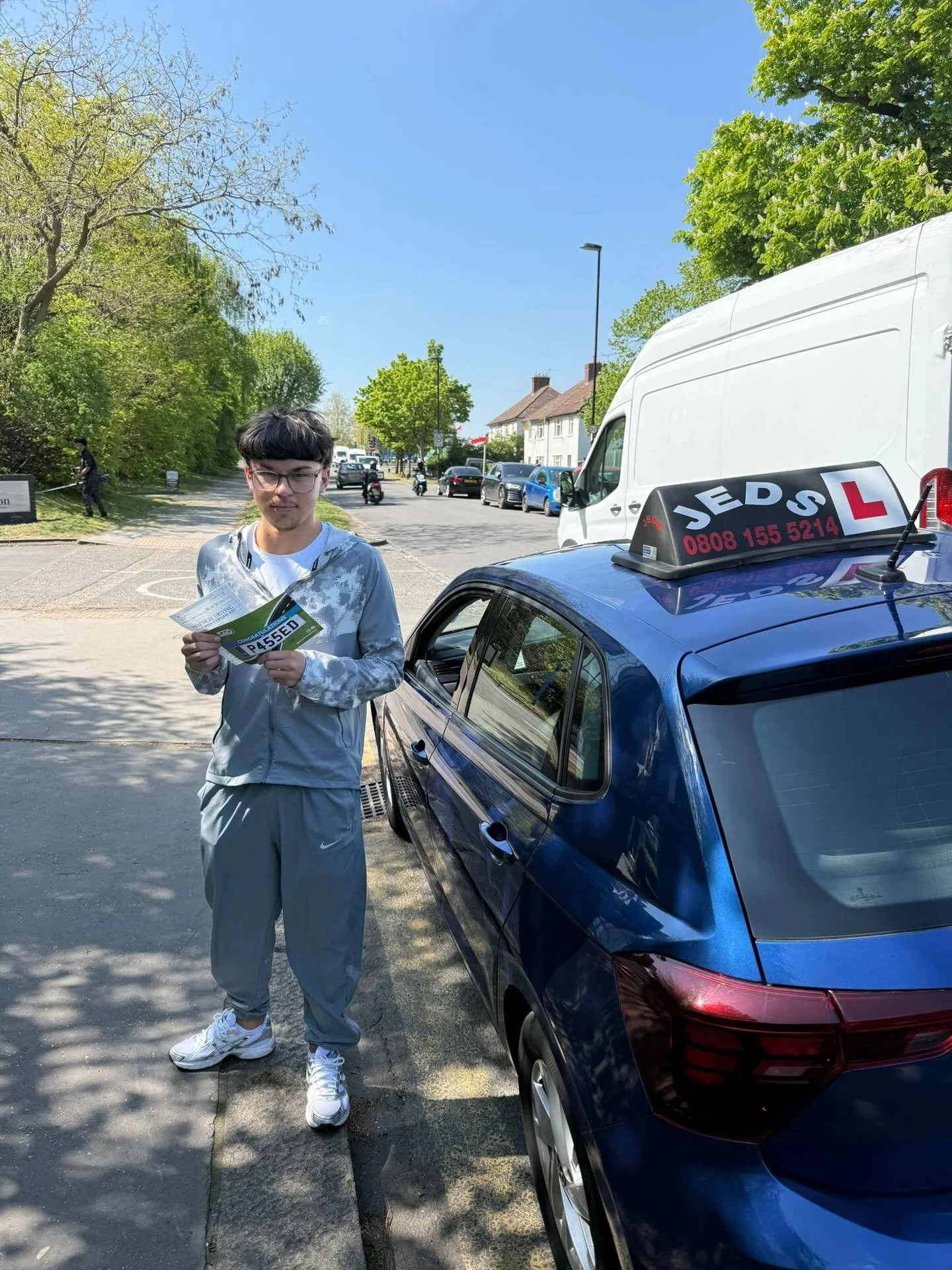 Ryan passed First time, at Mitcham with 2 minor faults with Mario!🥇

Well done and all the best for your future on the roads!🚗📚

#firsttimepass #driverslicense #drivinglessons #drivingschool #jeds