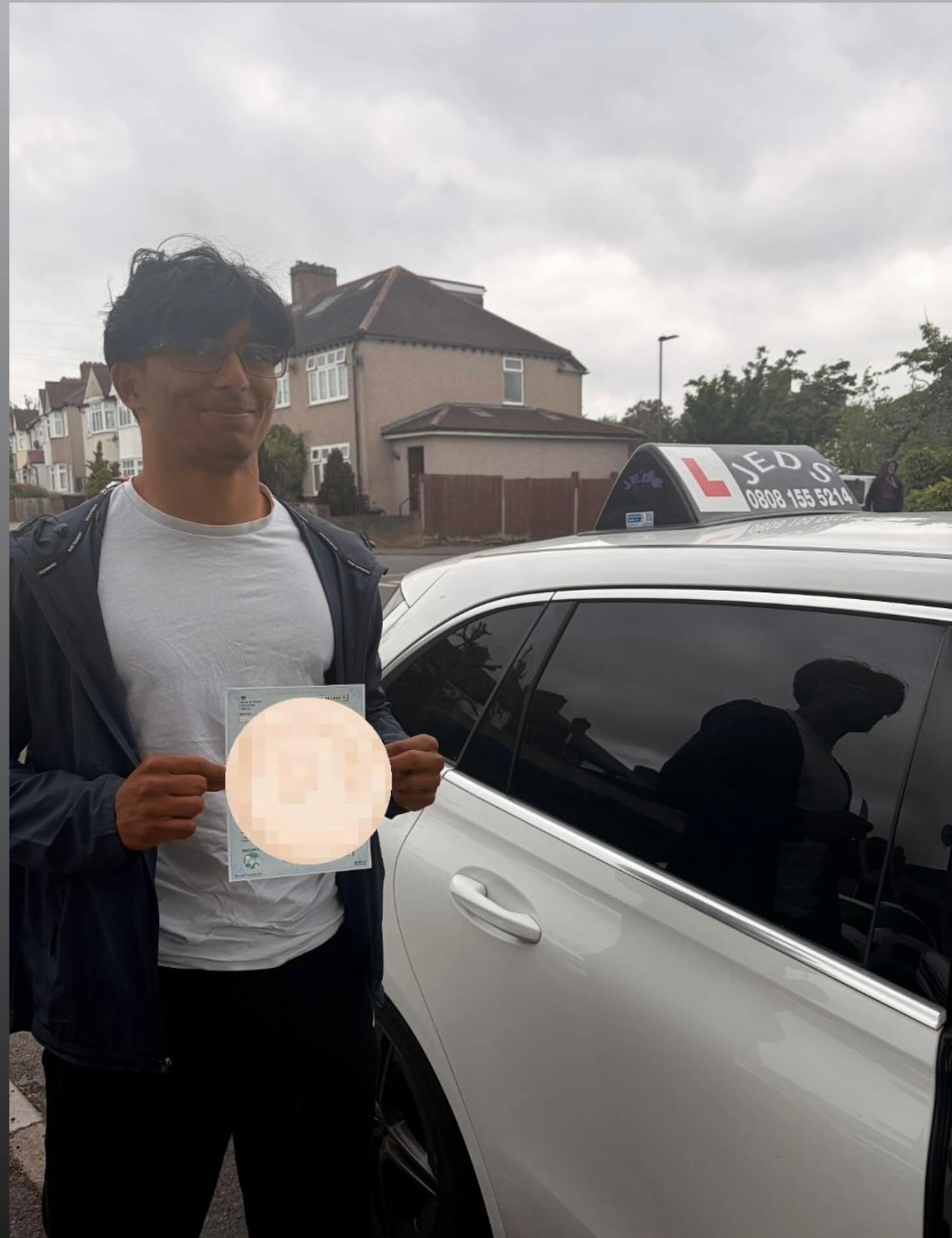 Athan passed at West Wickham, with Andriana !🥳

Well done and all the best for your future on the roads!🚗📚

#passed #driverslicense #drivinglessons #drivingschool #jeds