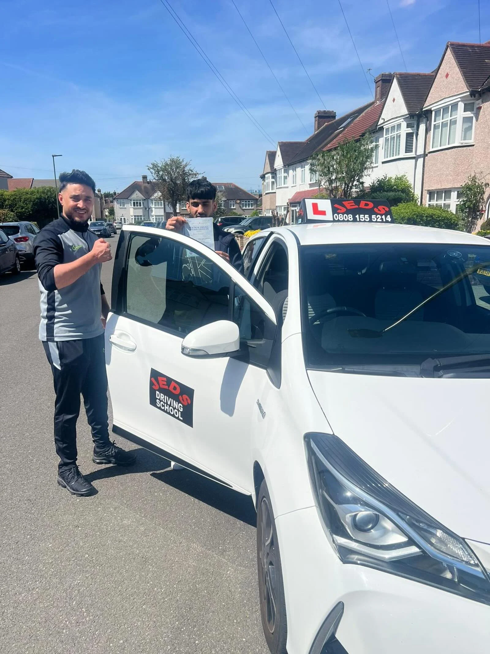 Ayub passed at West Wickham, with Sardar/Safi!🥳

Well done and all the best for your future on the roads!🚗📚

#passed #driverslicense #drivingschool #jeds #westwickham