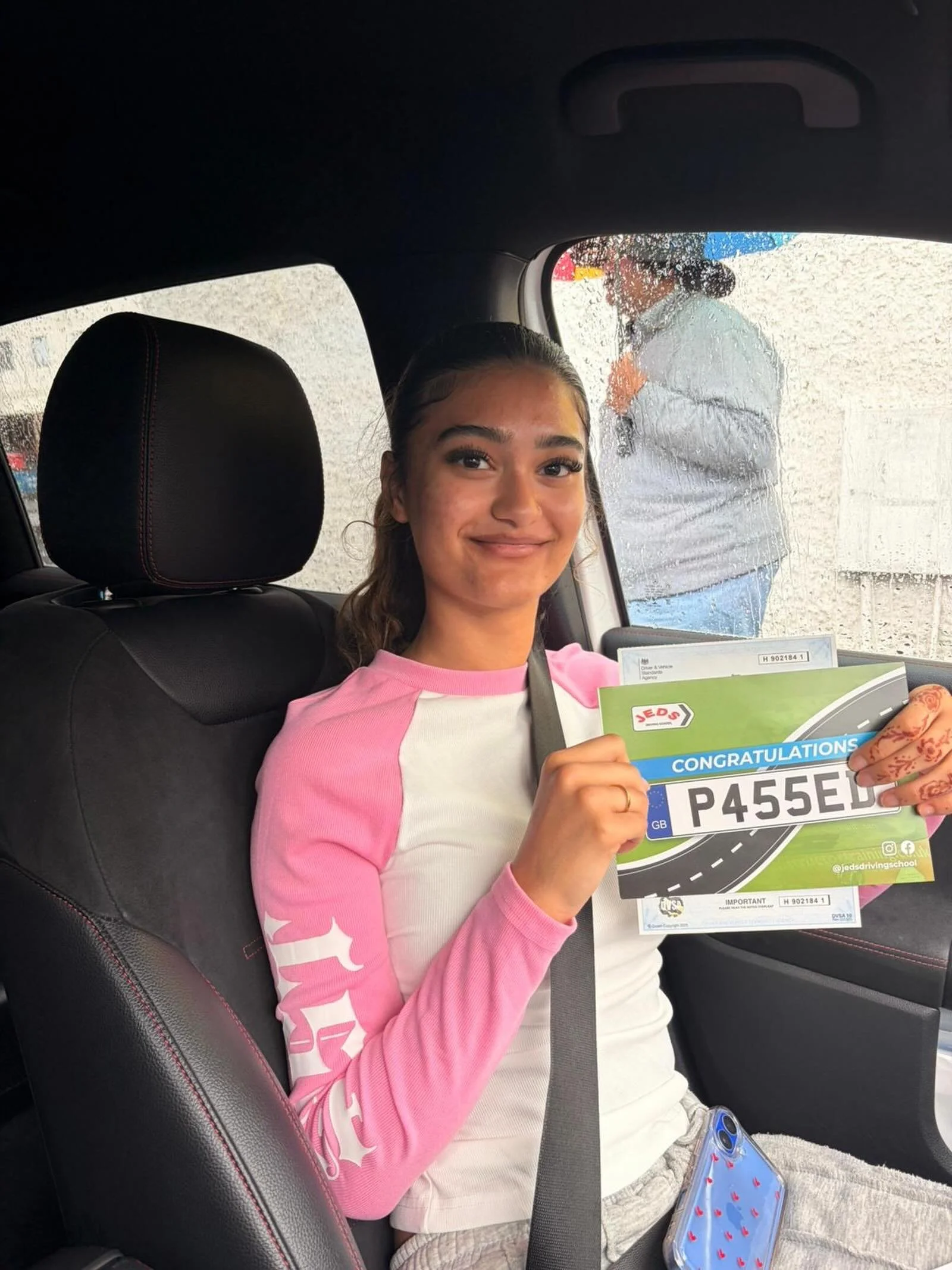 Samara passed at West Wickham with Andriana and Maz!🥳

Well done and all the best for your future on the roads!🚗📚

#passed #driverslicense #drivinglessons #jeds #drivingschool