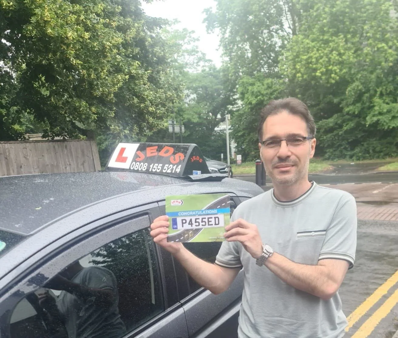 Bilal passed at Mitcham test centre, with Patrick!🥳

Well done and all the best for your future on the roads!🚗📚

#passed #driverslicense #drivinglessons #drivingschool #jeds