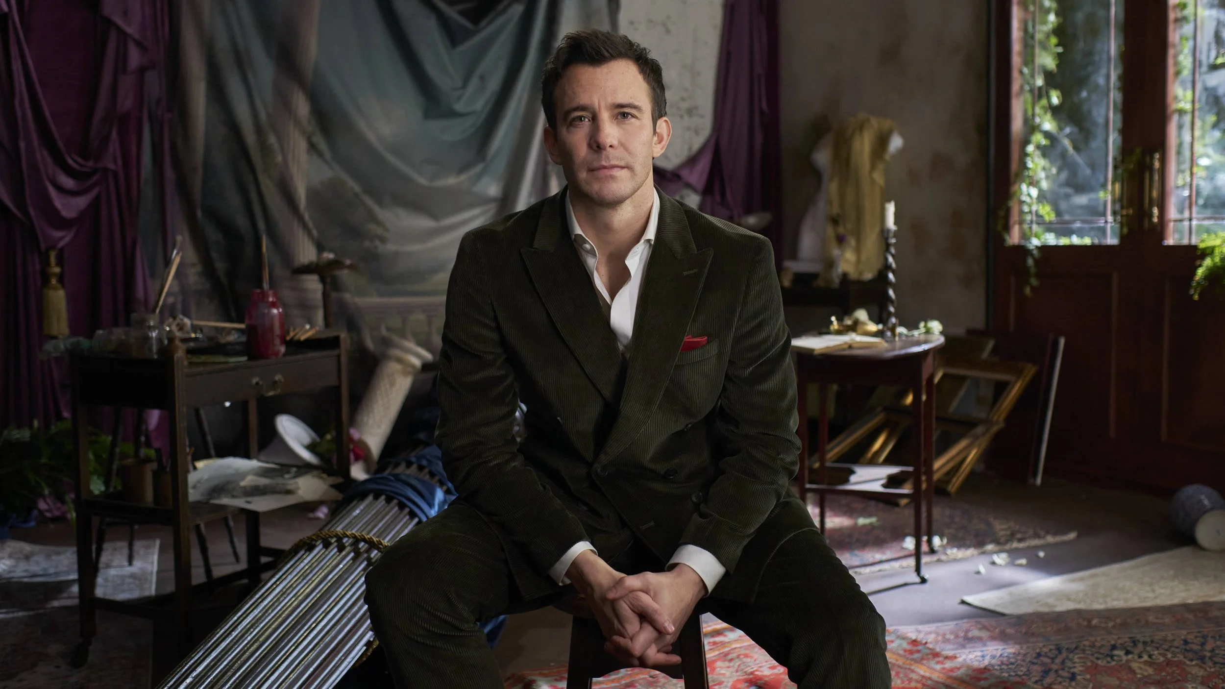 Luke Thompson in the Picture Of Dorian Gray, for BBC Four’s “The Read’