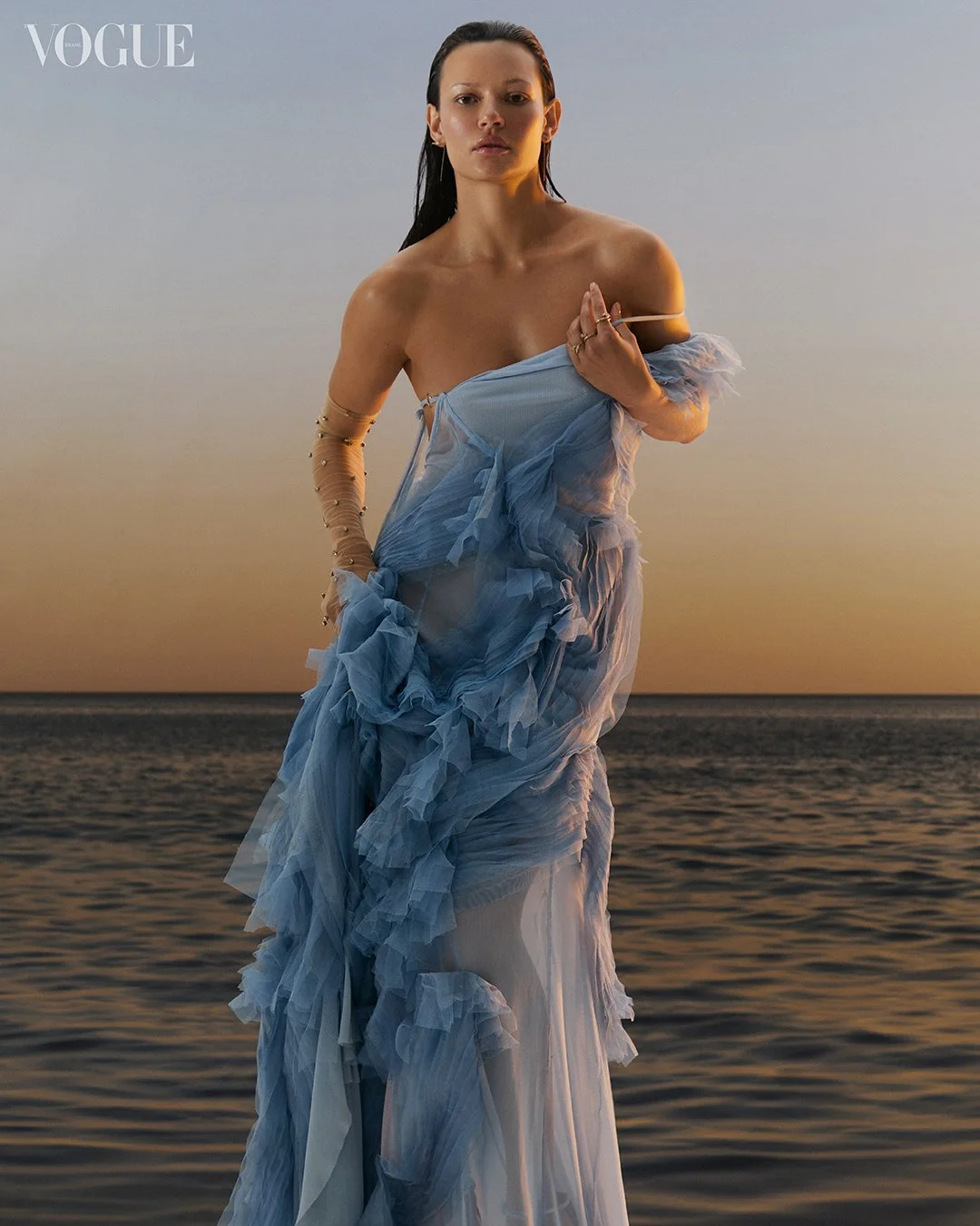 Bela-Carfer_2171_Vogue-Brasil_Wallace-Domingues.jpg