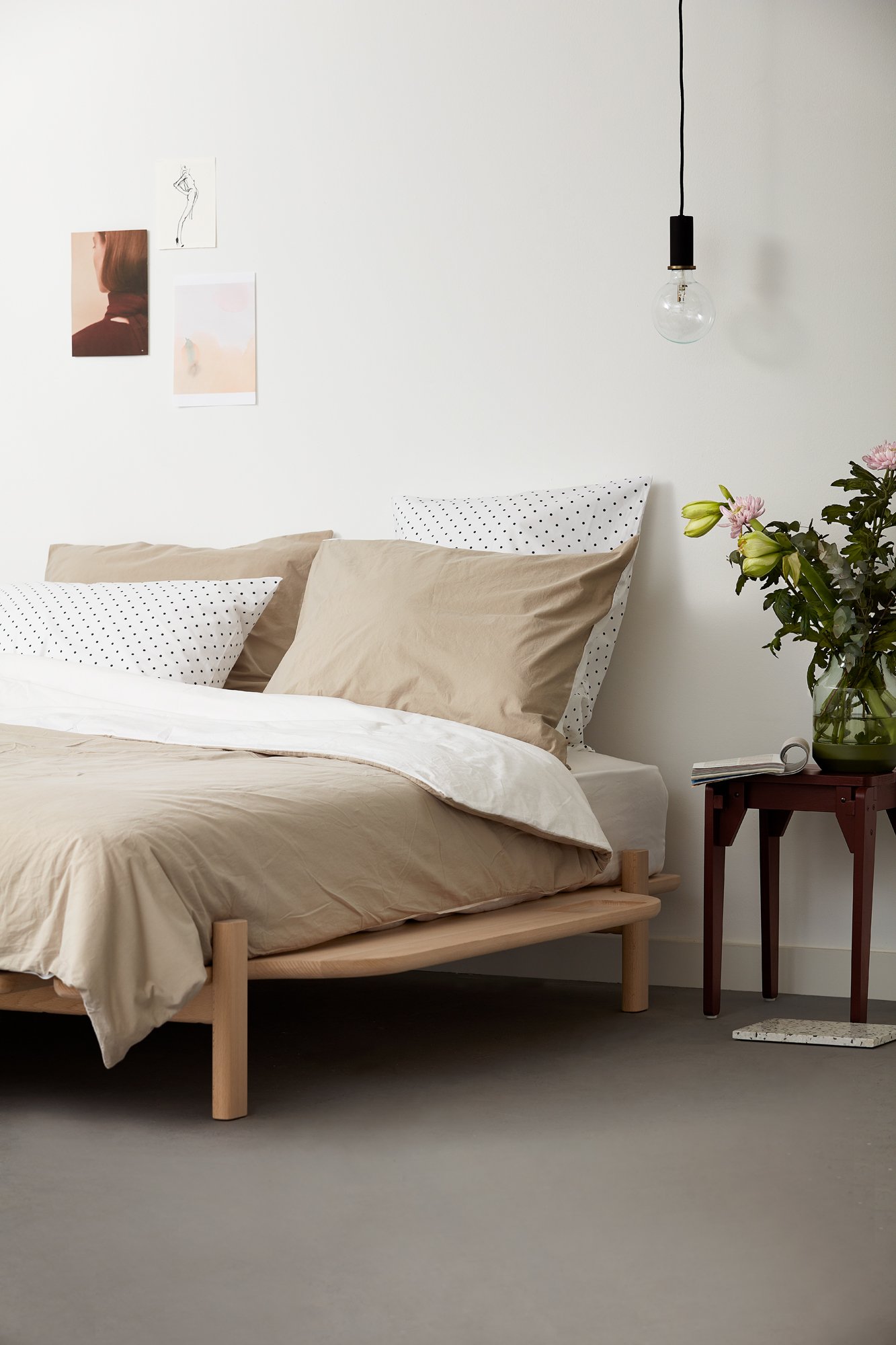 Loof_ModestBed_8234.jpg